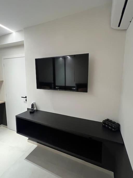 Villa LEO AIGINA view 5