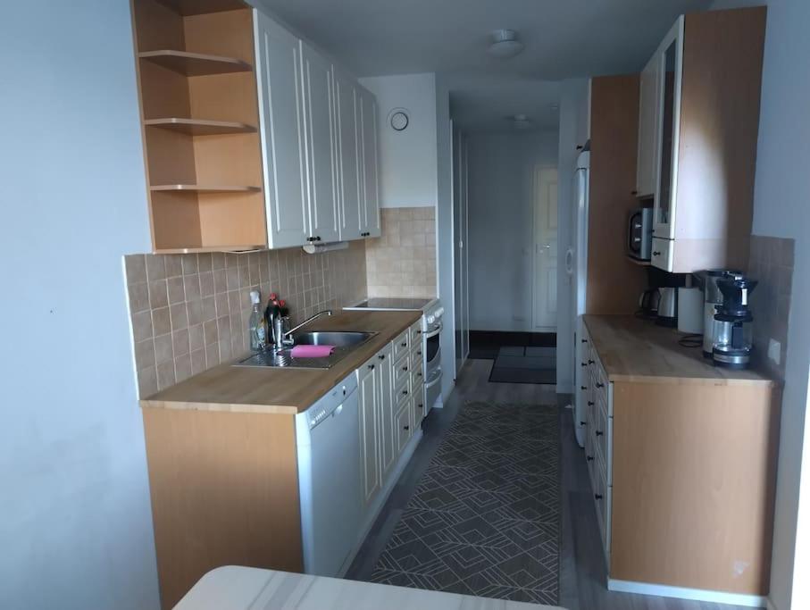 Family Apartment with Parking