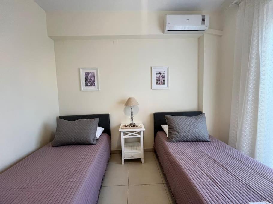 Colibri seafront villa with pool