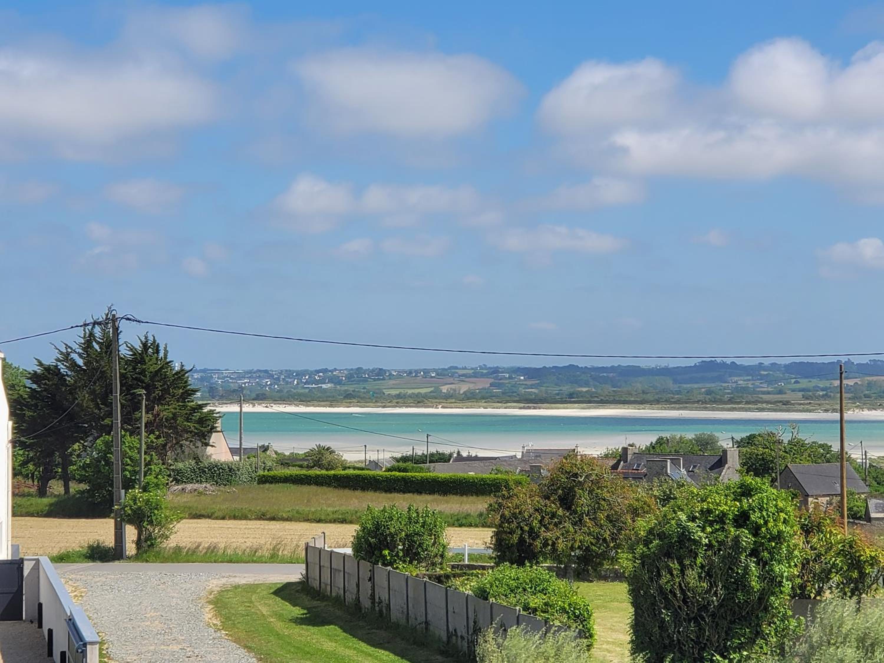 Villa l'estran récente vue mer Plounéour-Brignogan-plages