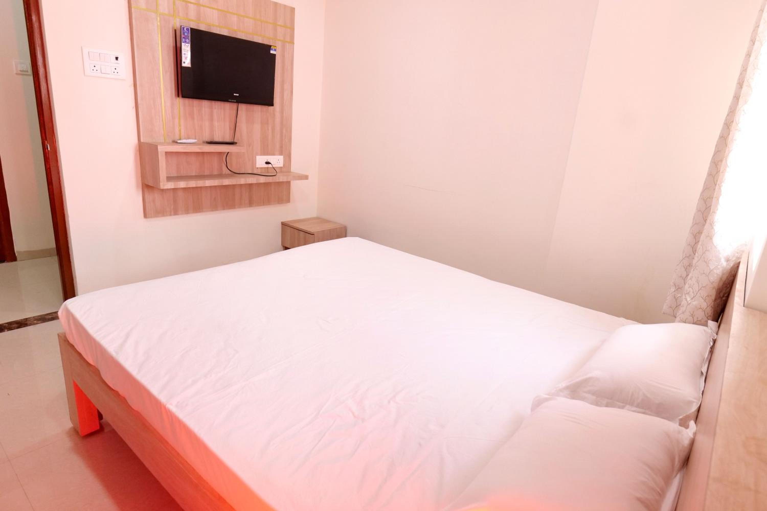 Hotel Rewa Regency