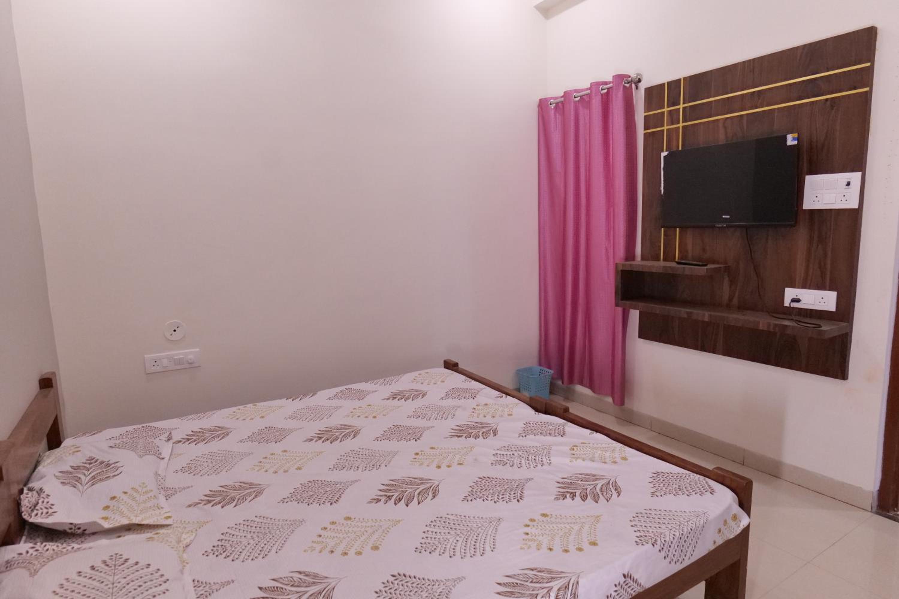 Hotel Rewa Regency