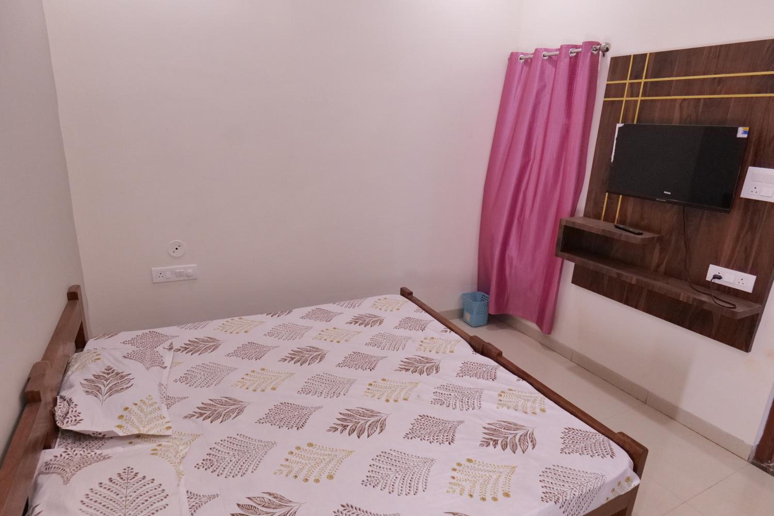 Hotel Rewa Regency