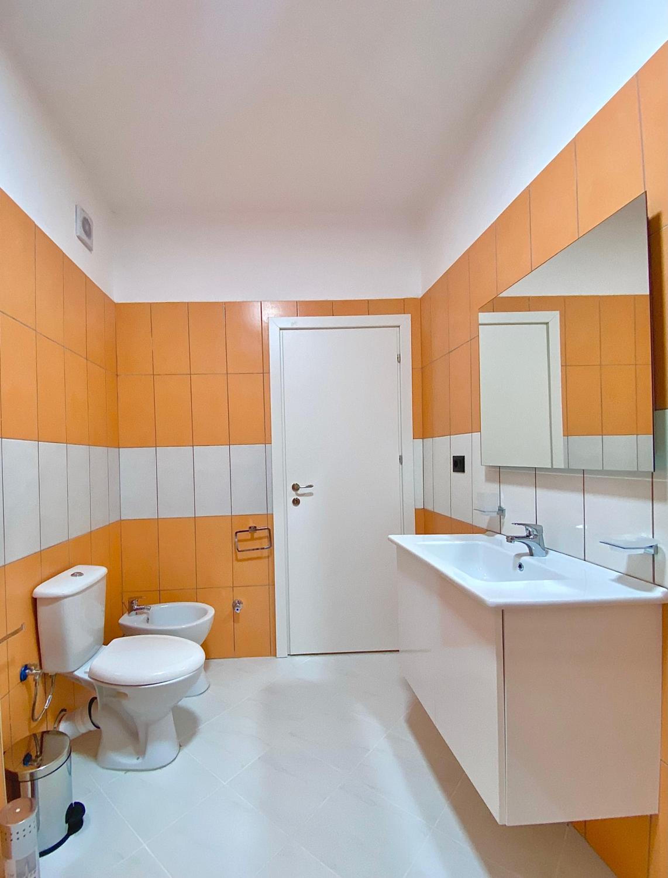Lulu Suites- Lime