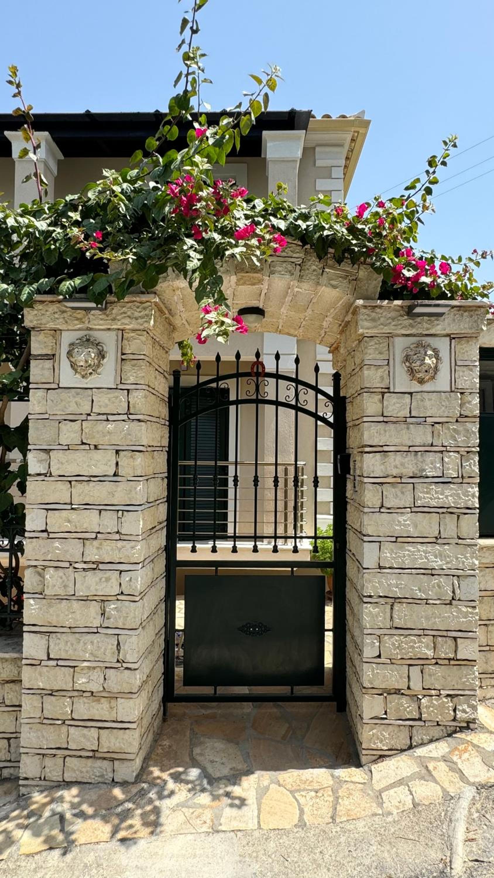 Ilianas R&F Luxury home view 2