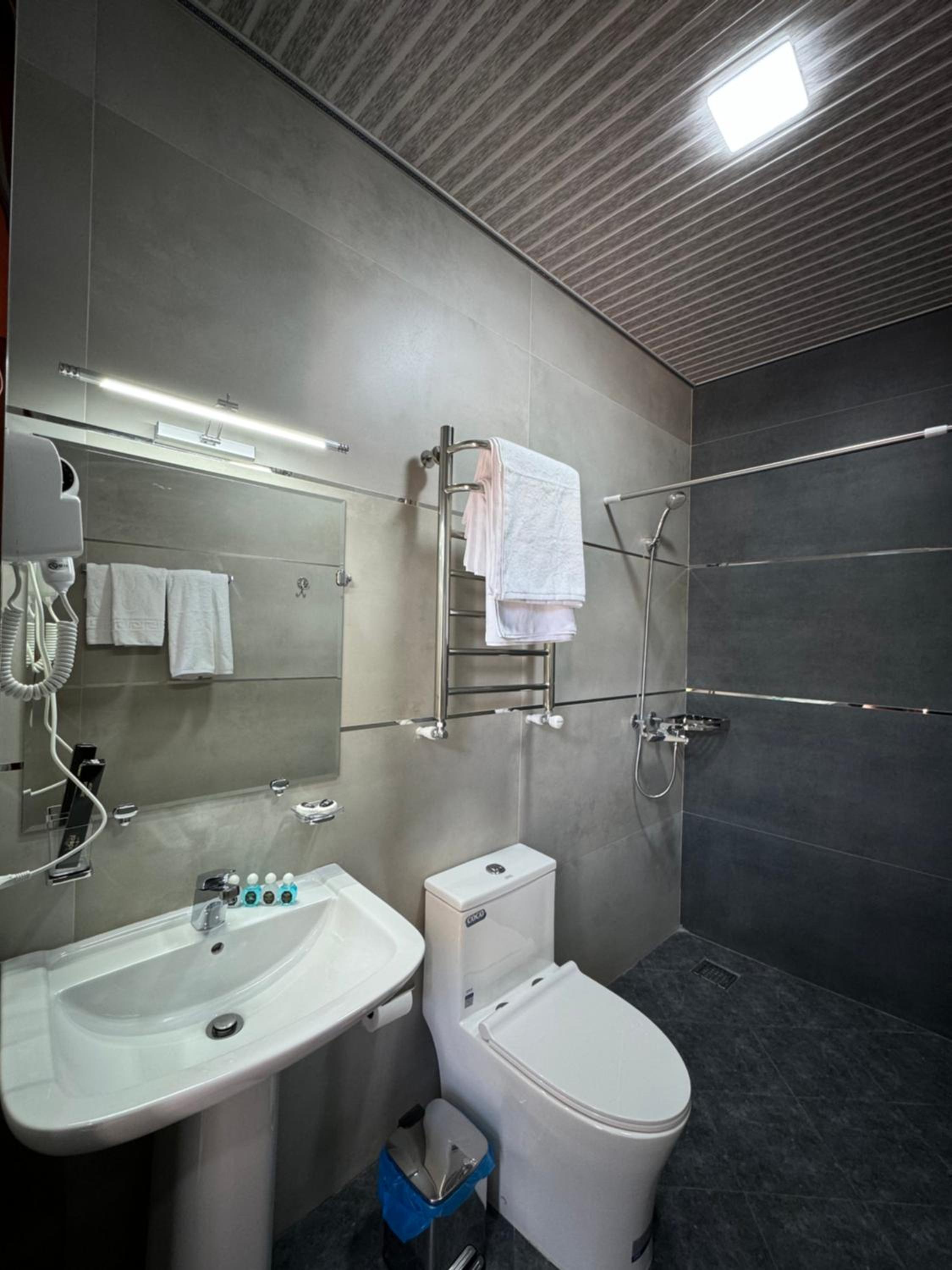 Salomat guest house
