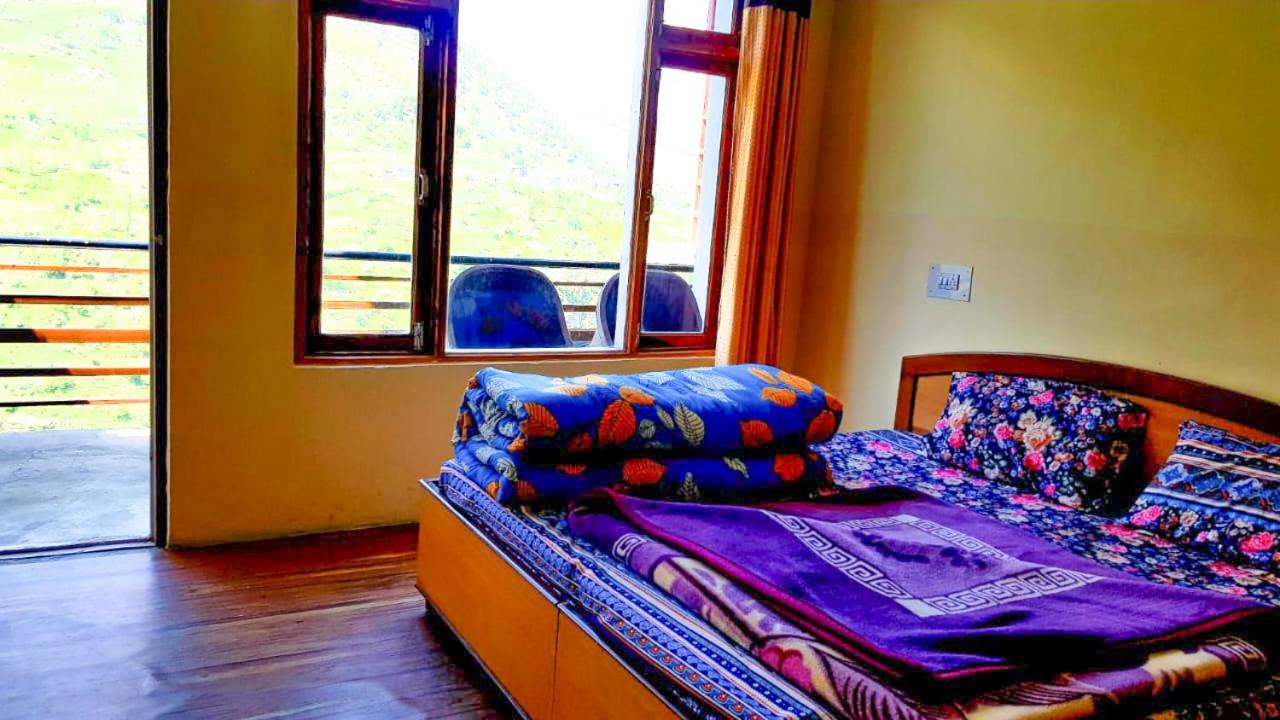 Photo 6
