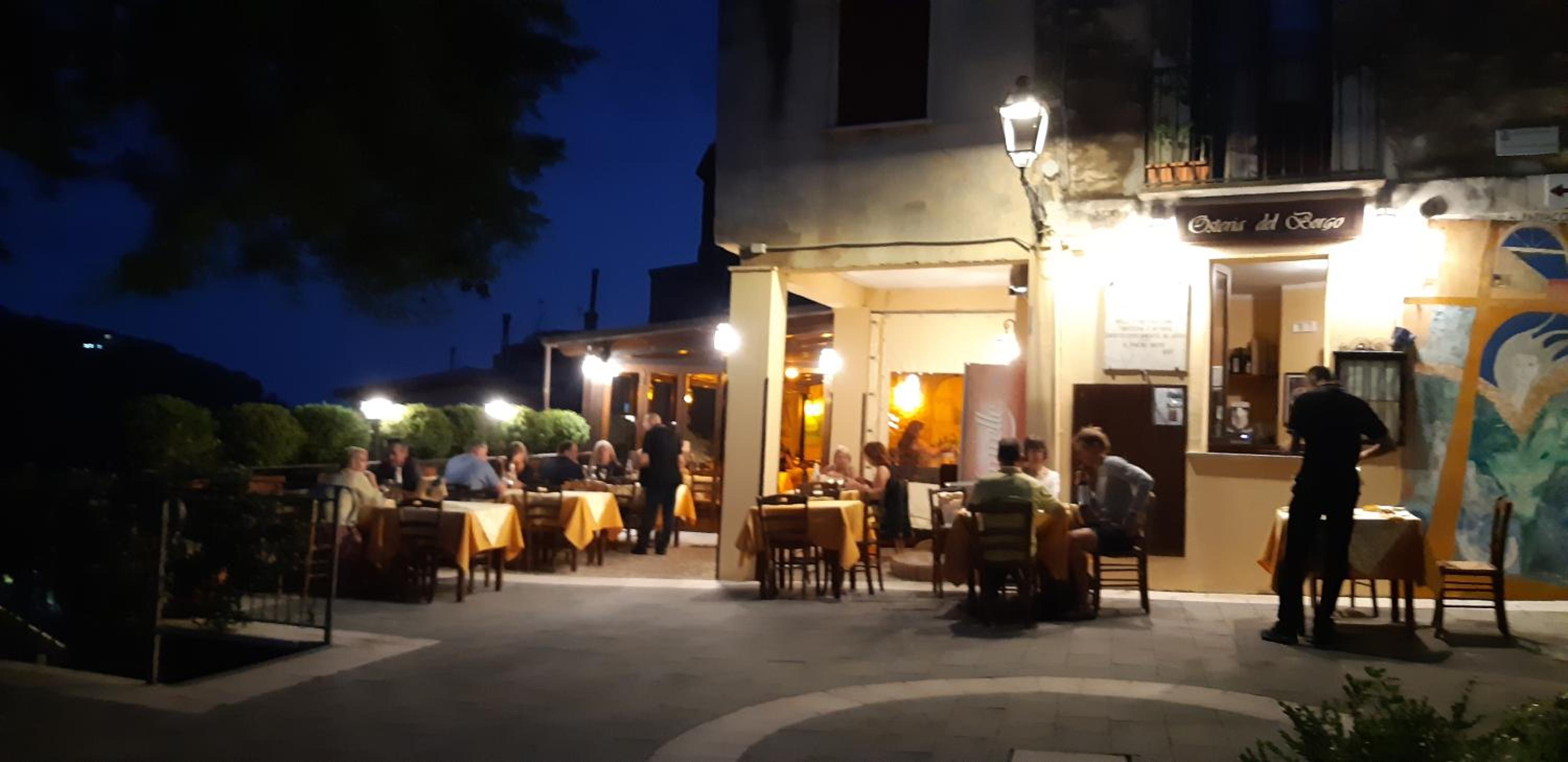 dining