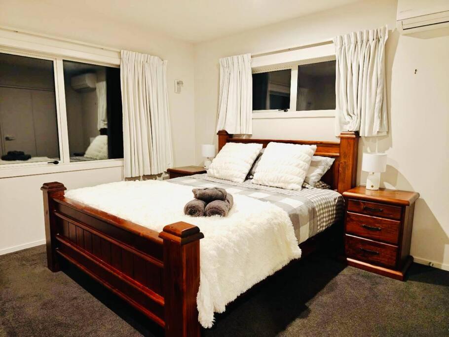Cozy Comfty 3 BDMs Lifestyle in Tamahere view 4