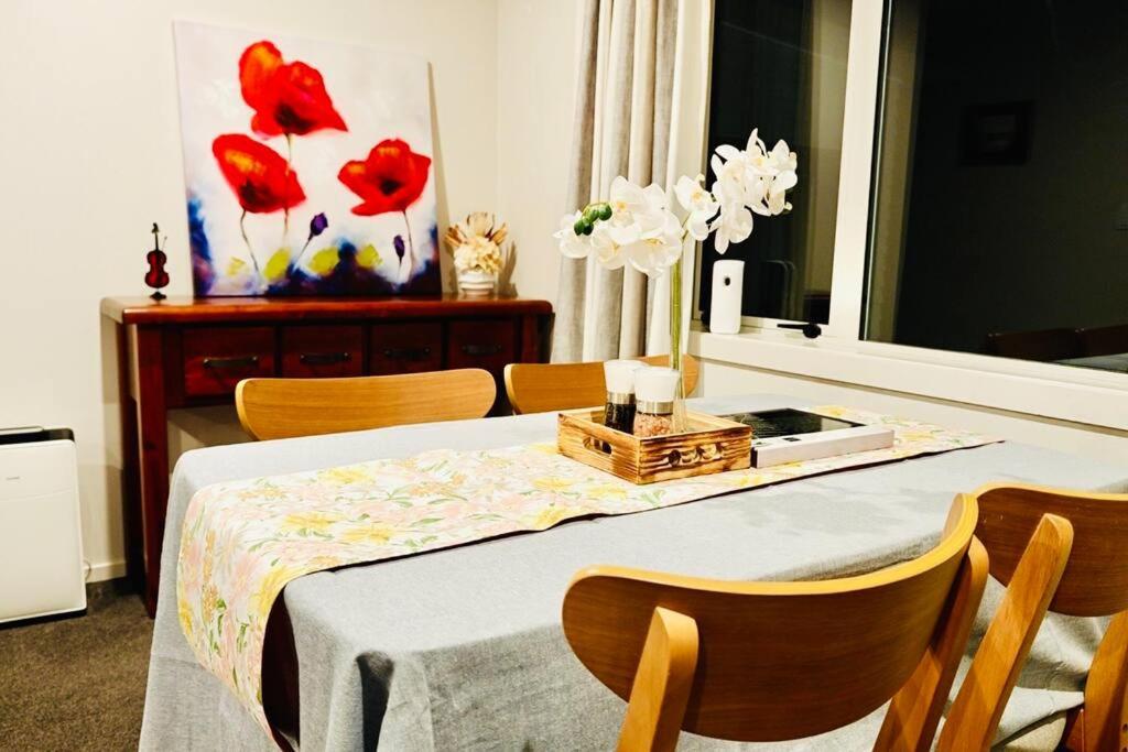 Cozy Comfty 3 BDMs Lifestyle in Tamahere view 2