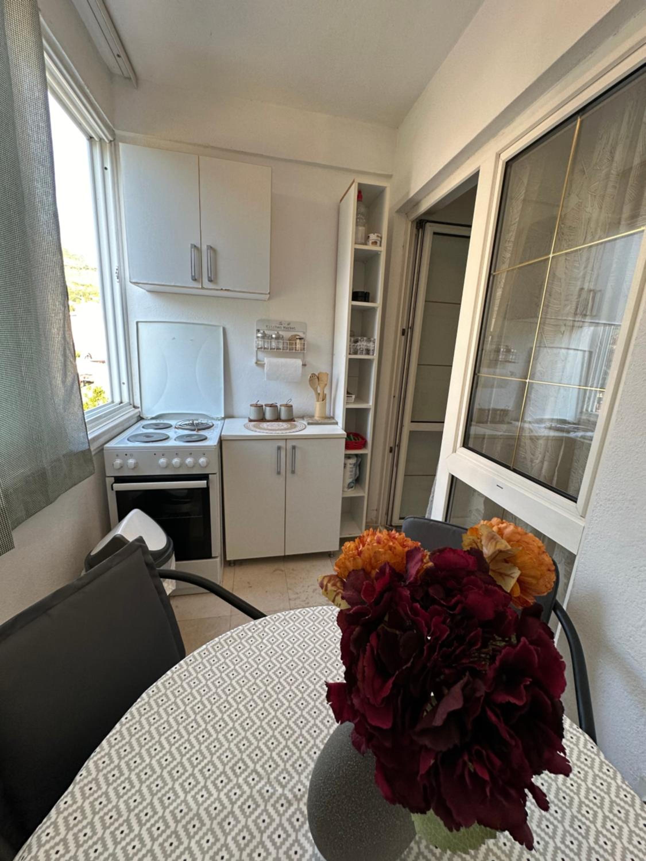 Studio Apartman 6 view 3