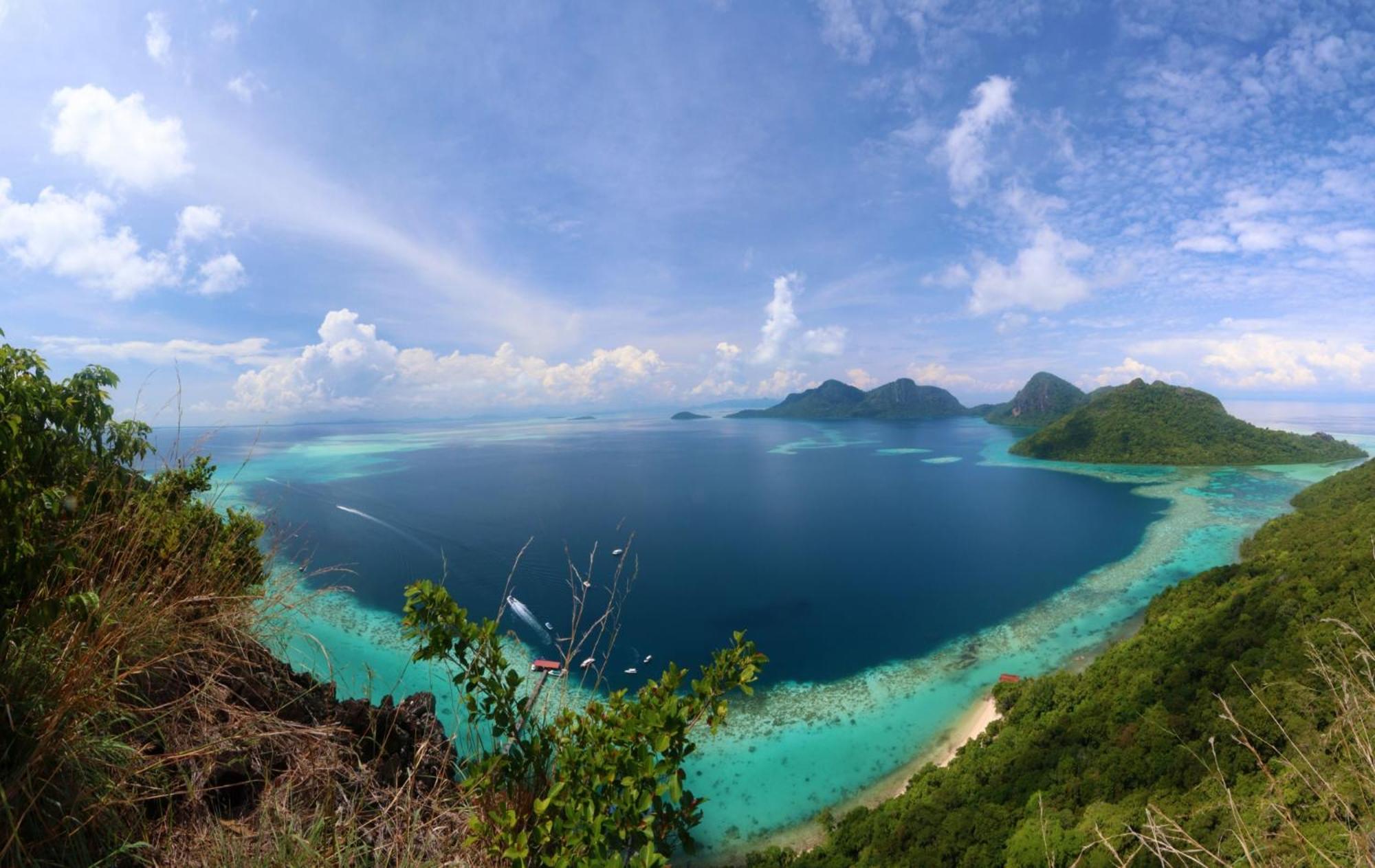Magnificent White House Semporna by WB Legacy photo 3