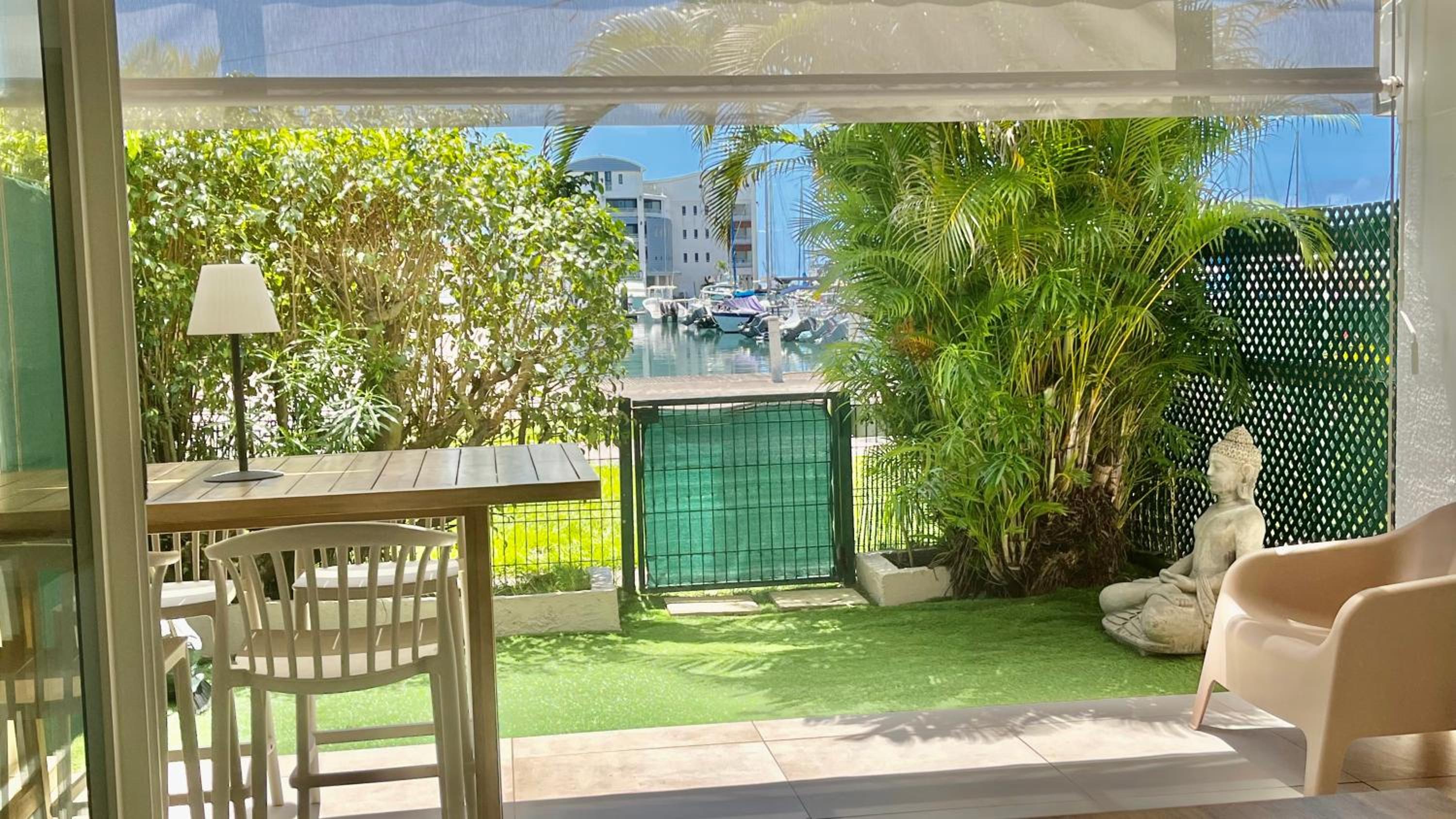 Vue Marina apparemment T2 Classé 3 Etoiles view 5