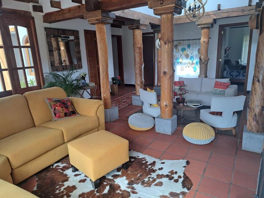Hacienda Otavalo Country Home