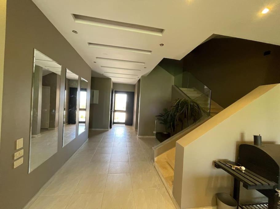 Amazing Townhouse - 5 Bedrooms view 5