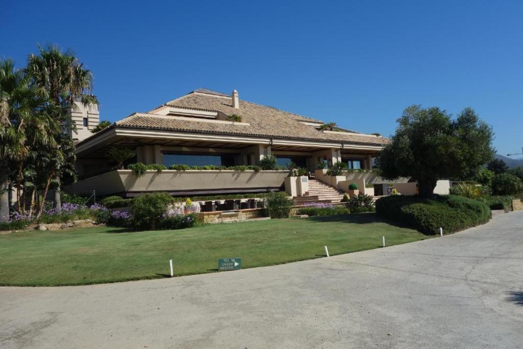 Valle Romano GOLF CAPITOLIO ESTEPONA