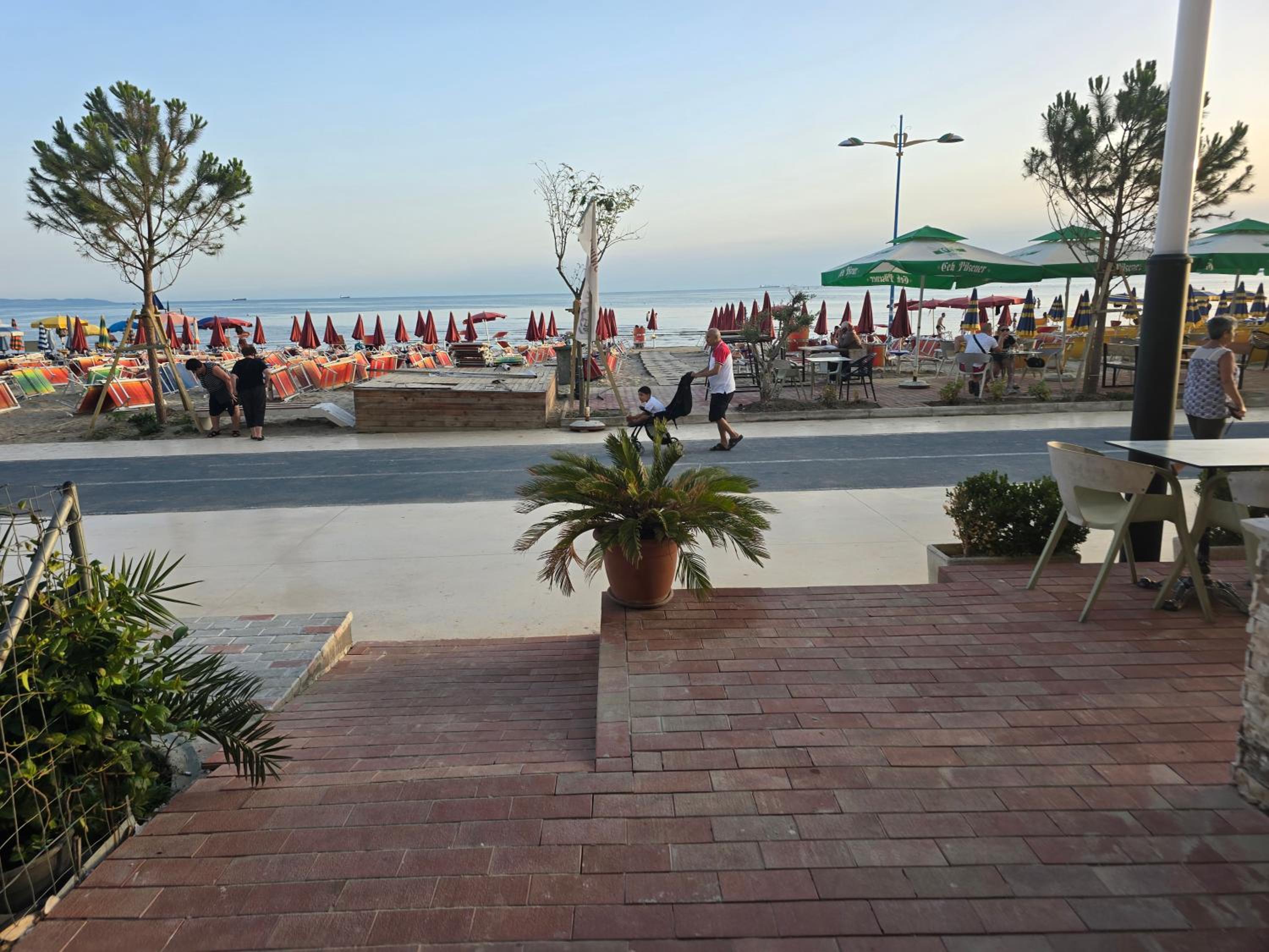 Prestige Beach Apartment