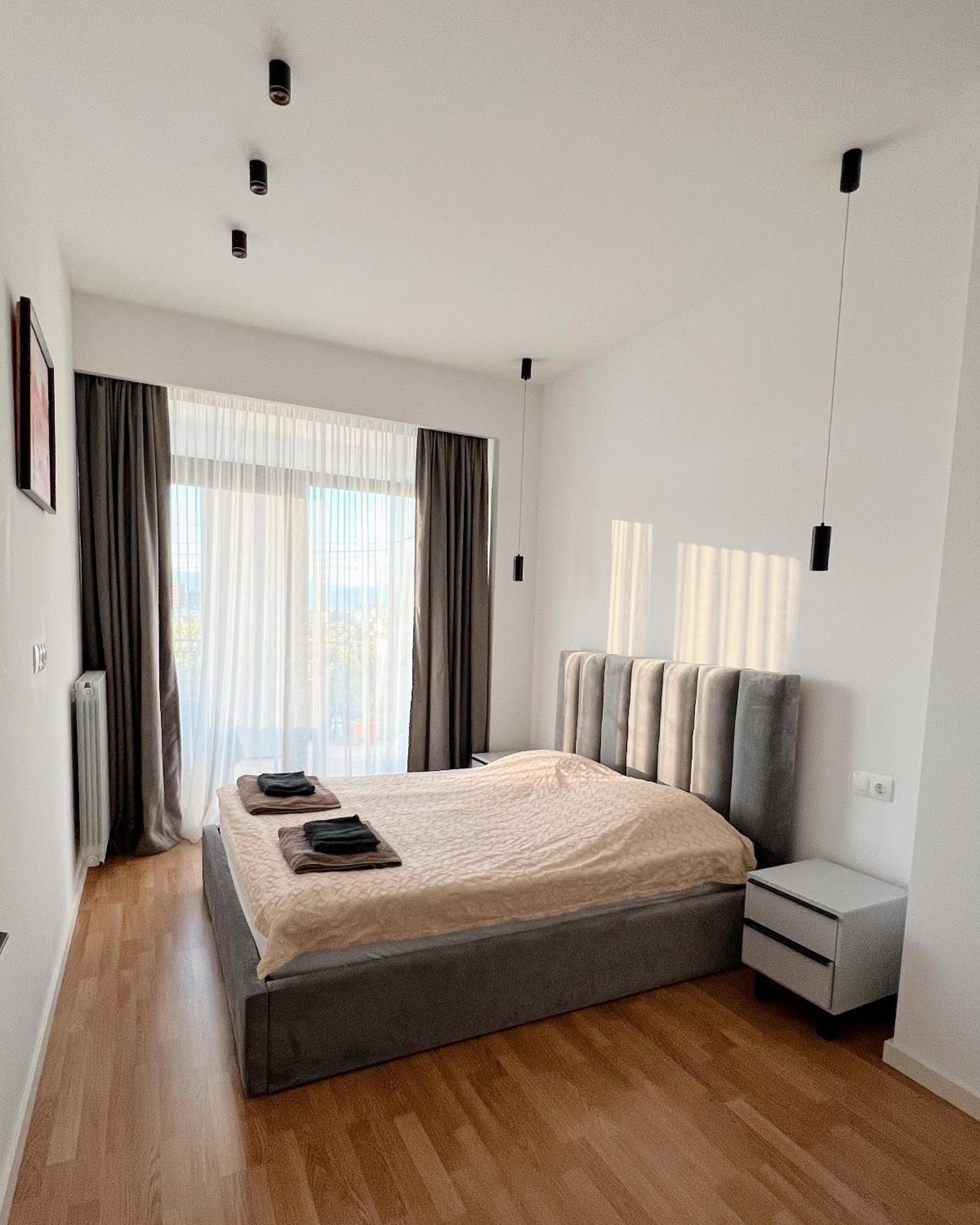 Apartment located near Vake Park view 3
