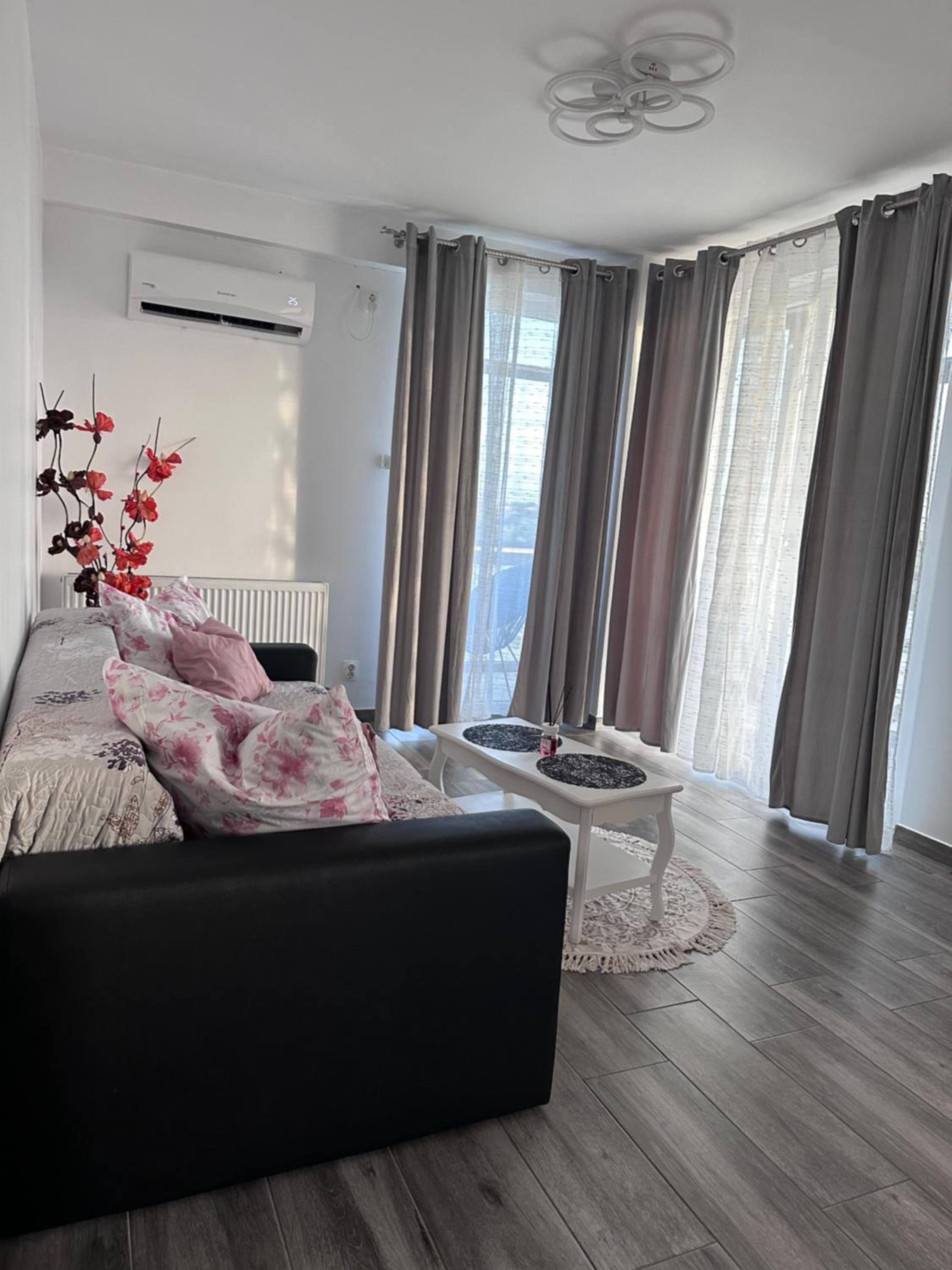 Apartament 2 camere view 4