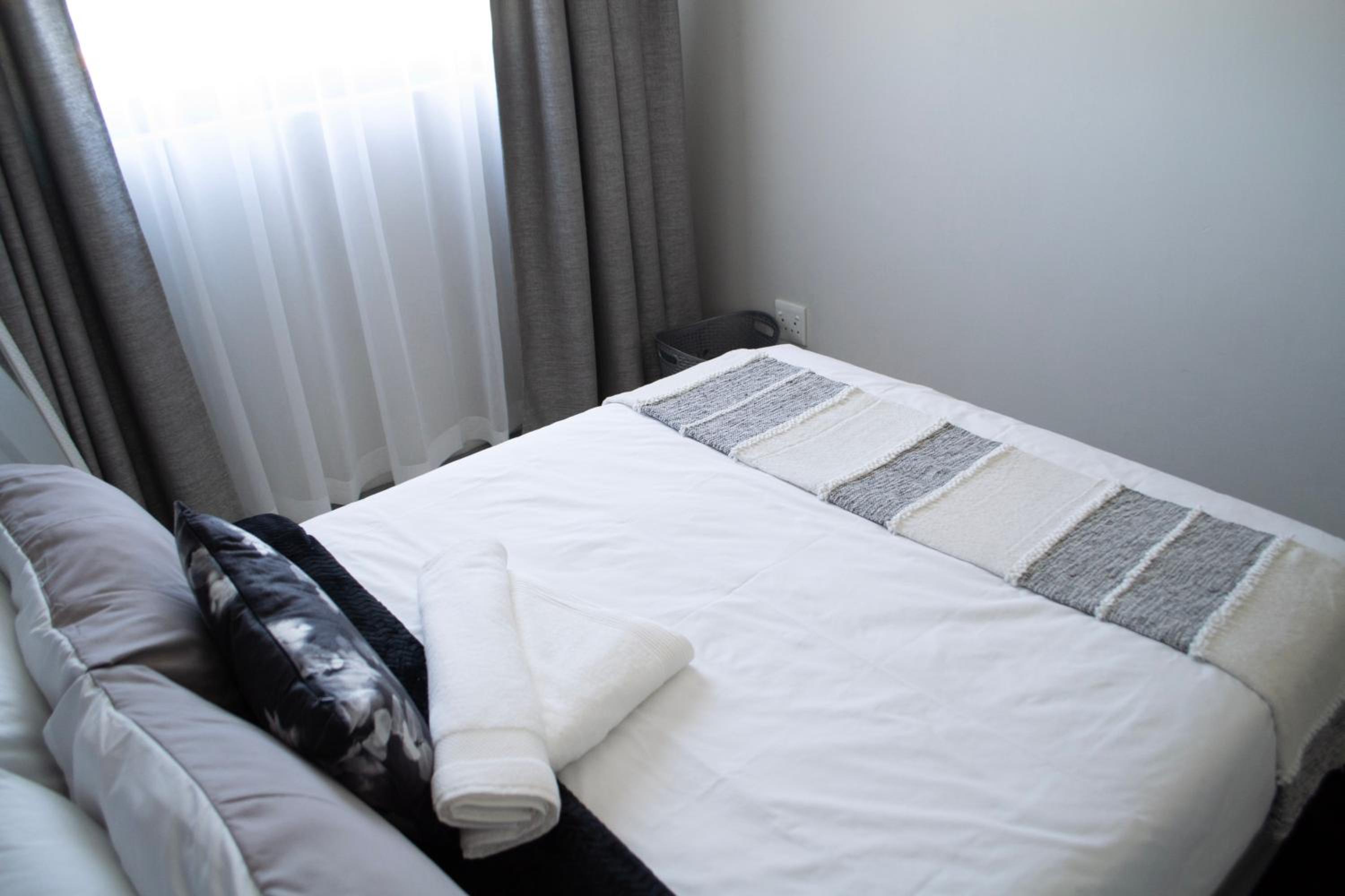 Shomer Merensky Apartment view 2