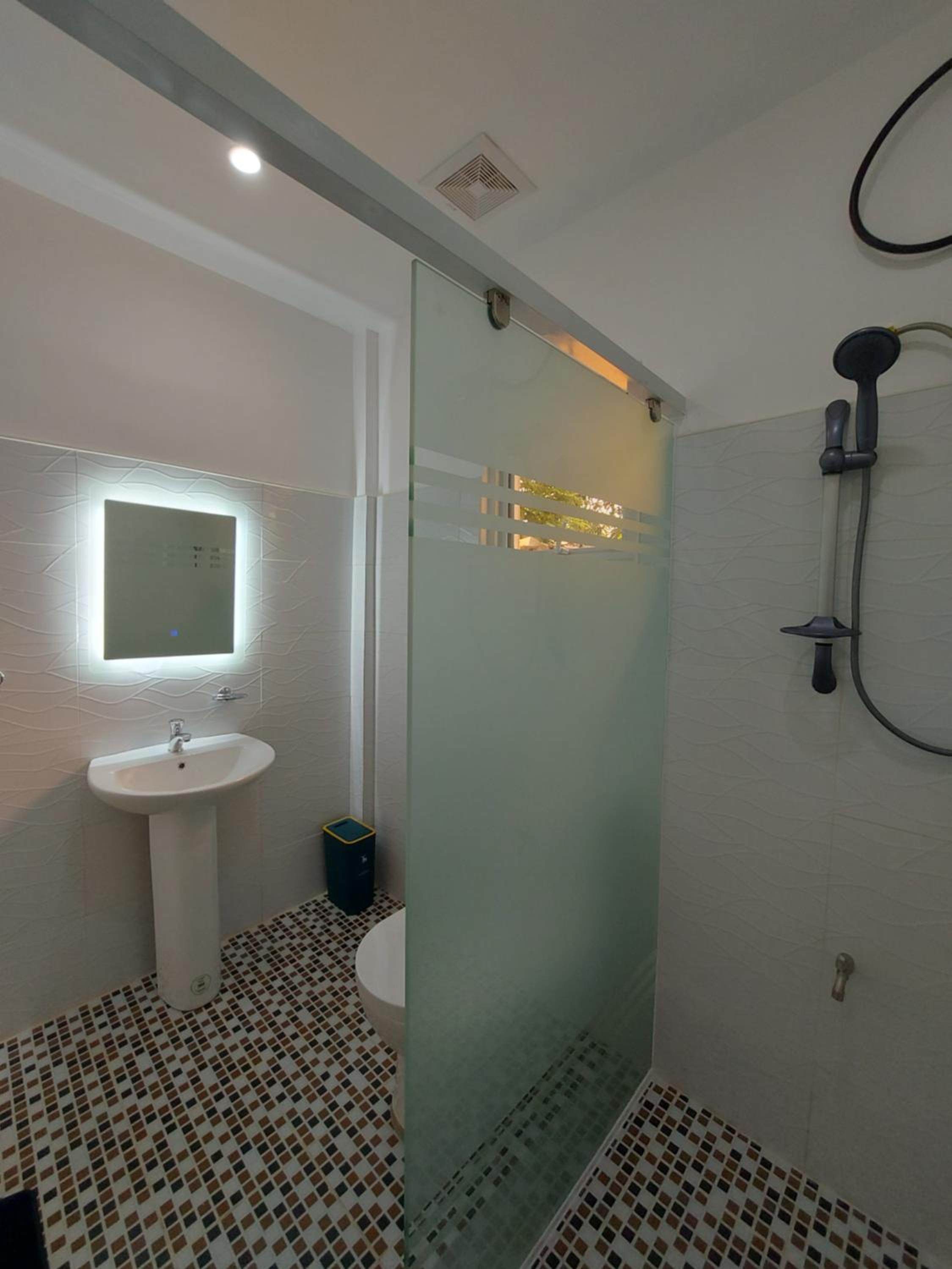 Photo 23