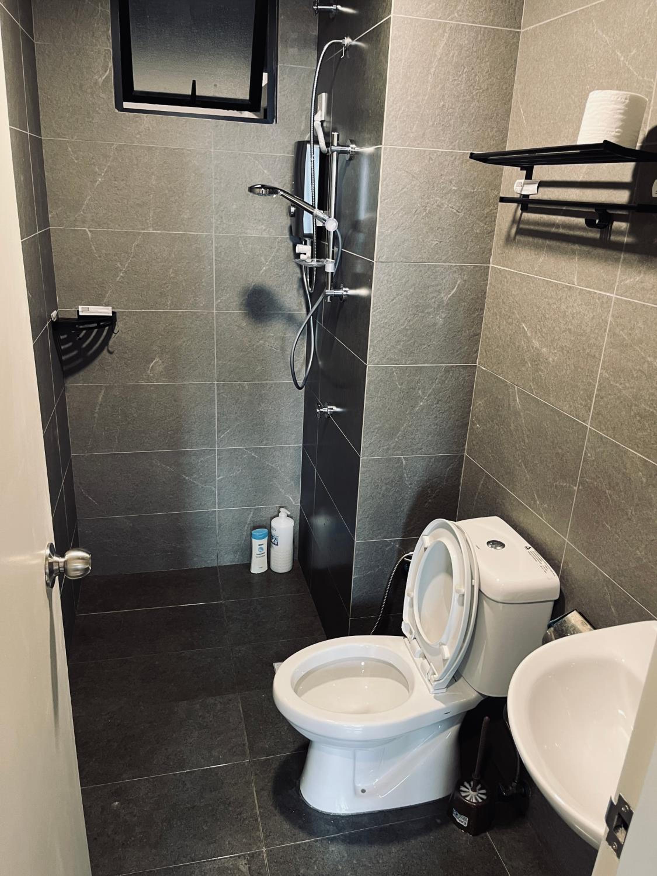 Majestic maxim 3BR luxury family house MRT kuala lumpur
