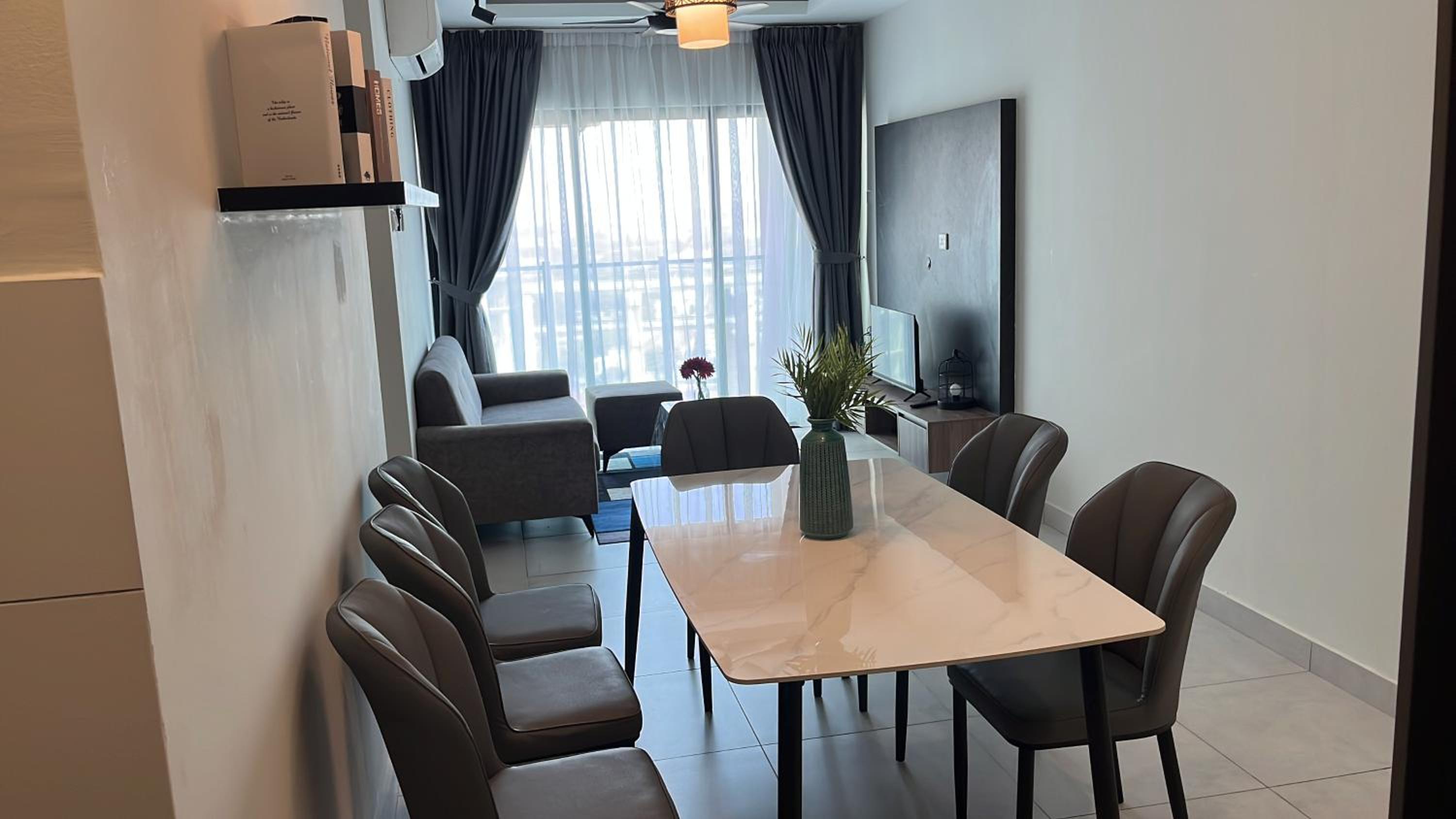 Majestic maxim 3BR luxury family house MRT kuala lumpur