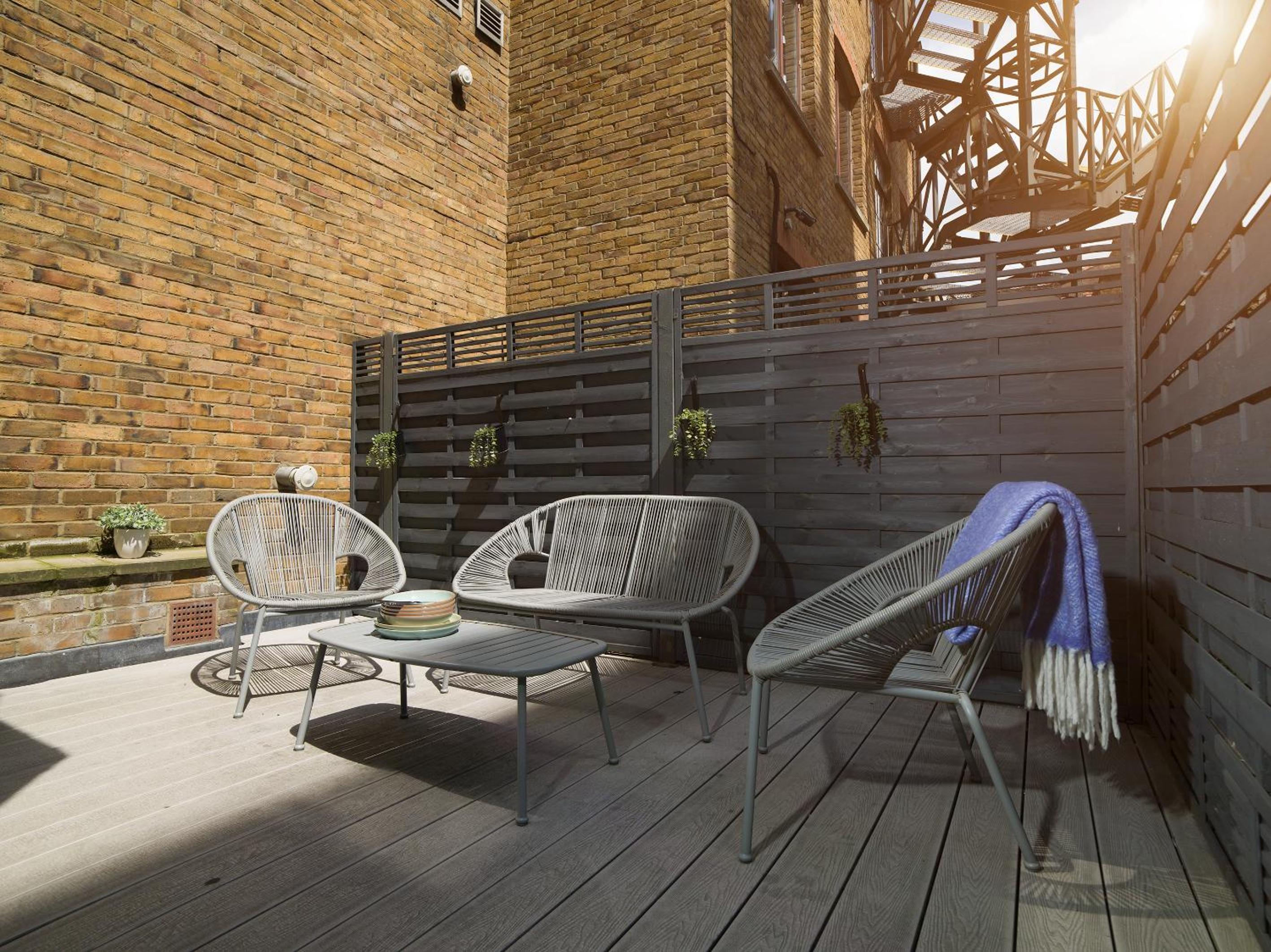 West End, Drury Lane, Modern 3 Bedroom Apt