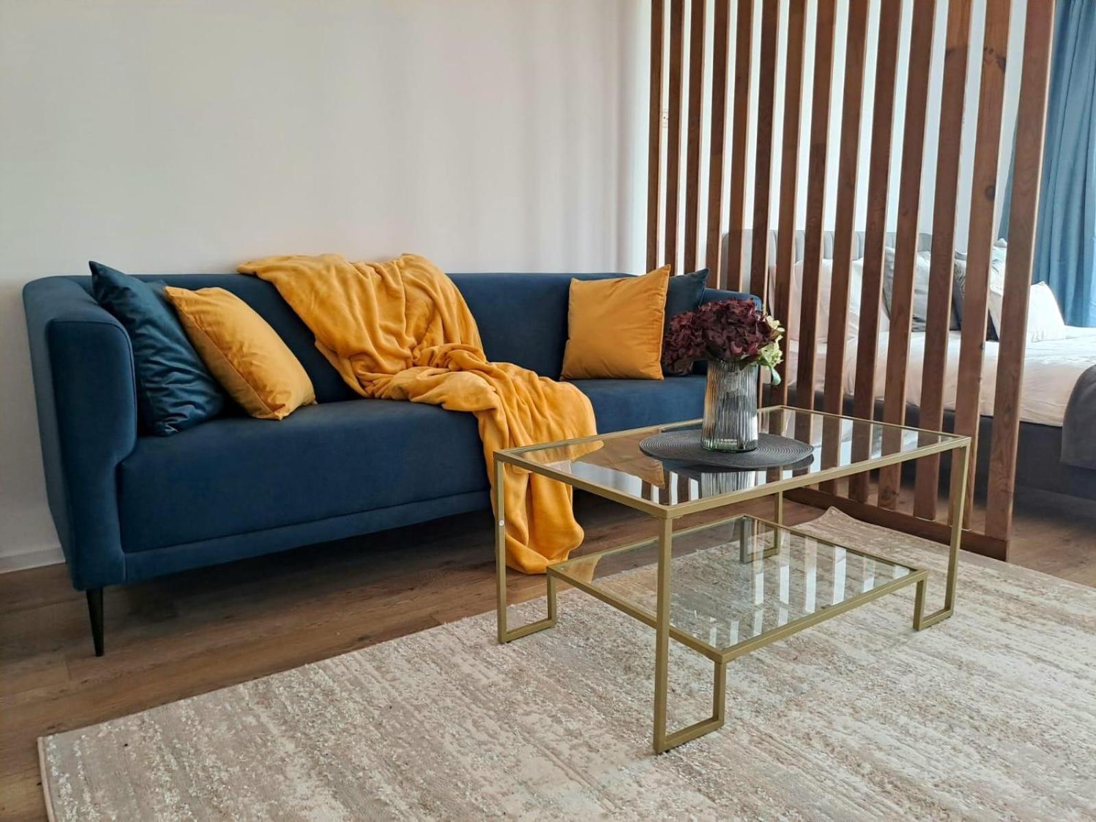 Mountain Breeze Luxury Apartment AC & Parcare Privată view 3