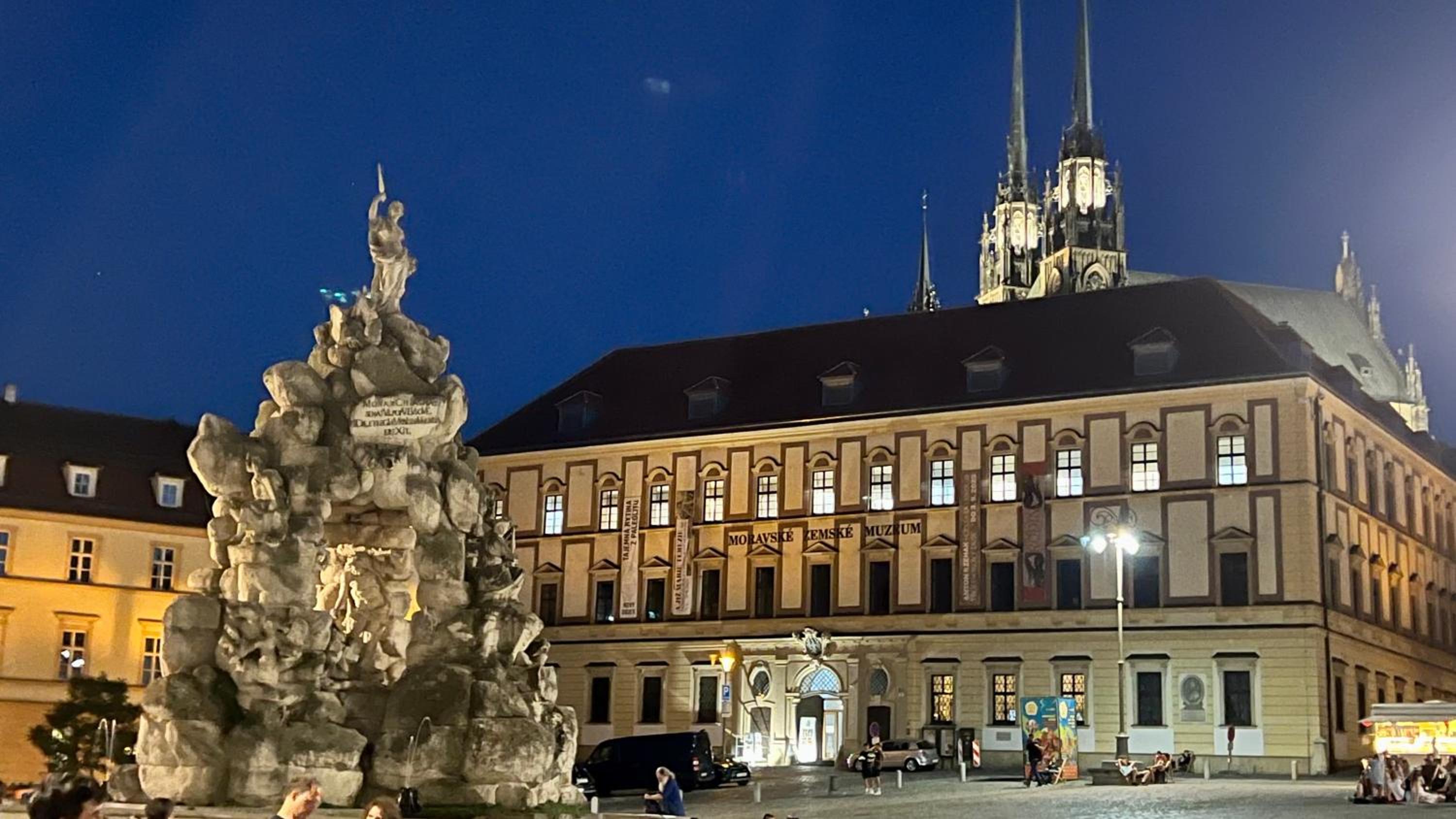 Apartmán se saunou a terasou s výhledem na Brno