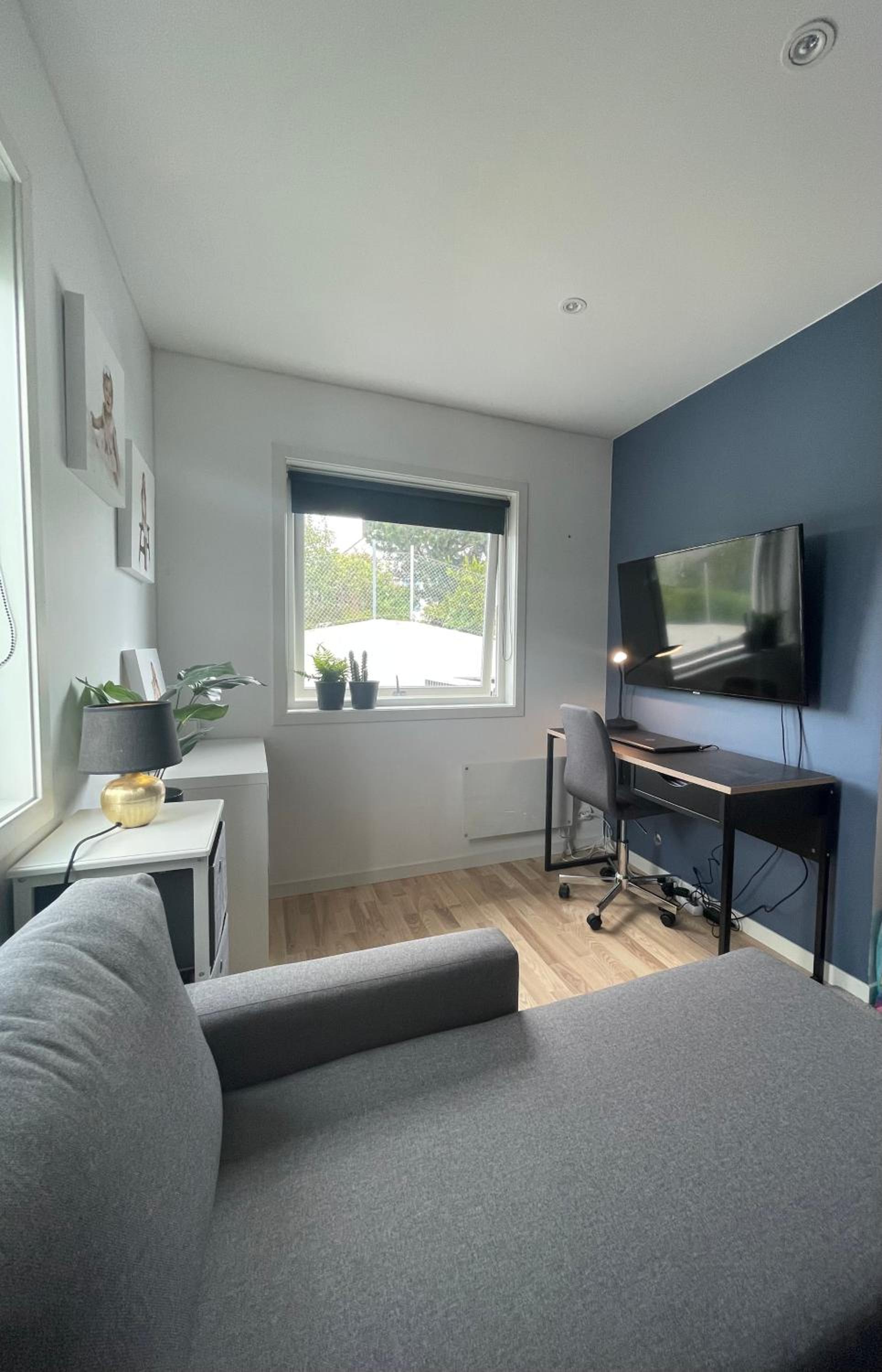 Stor og moderne leilighet med høy standard og flott utsikt, 2 soverom view 4