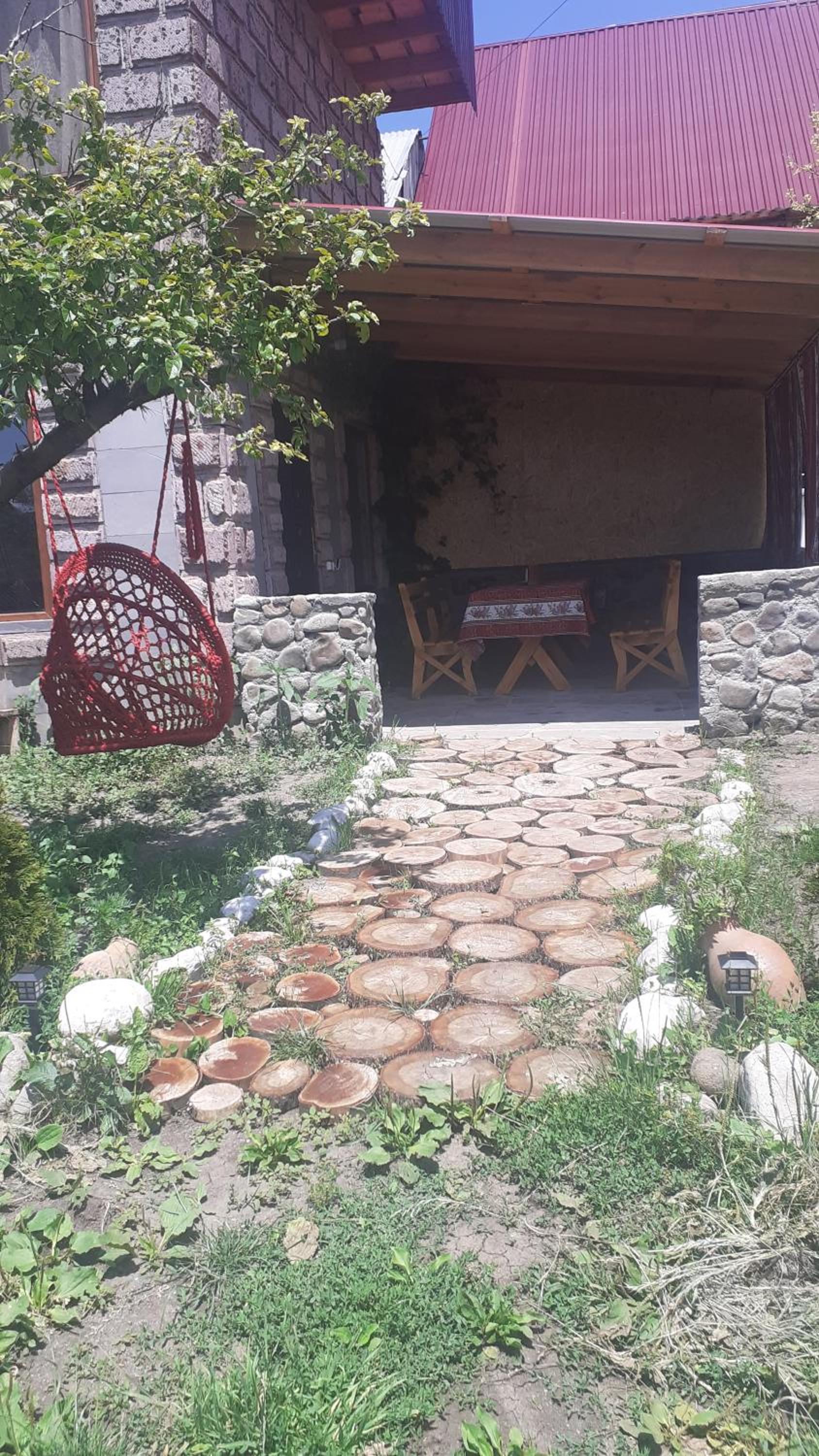 Pchak Guesthouse B&B