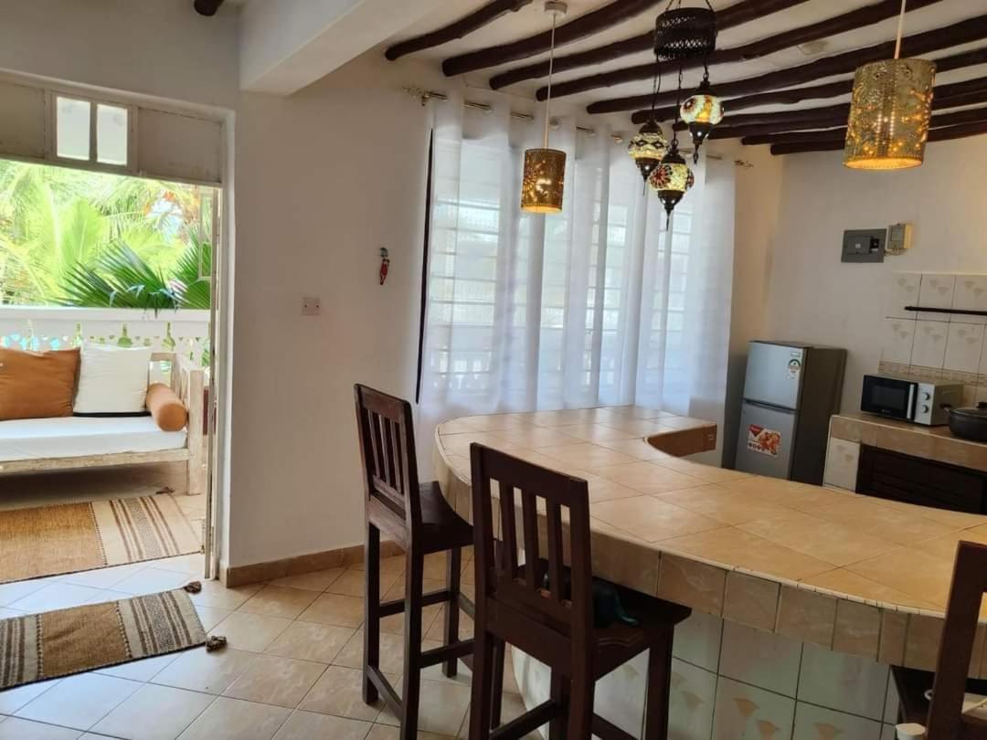 Diani 2BR Coastal Villa - 4 Mins To The Beach view 5