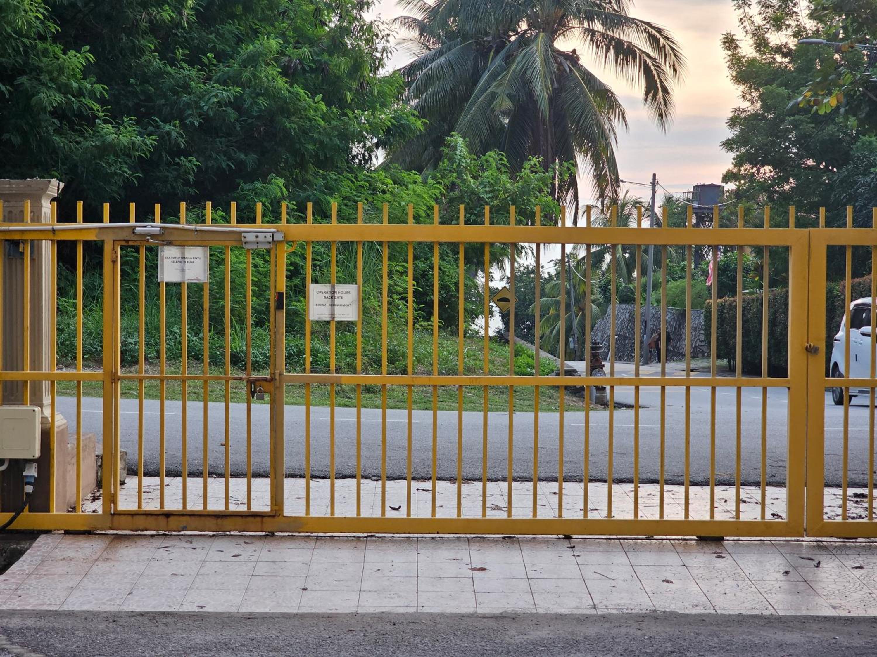 Senorita Sea View At Teluk Kemang photo 5