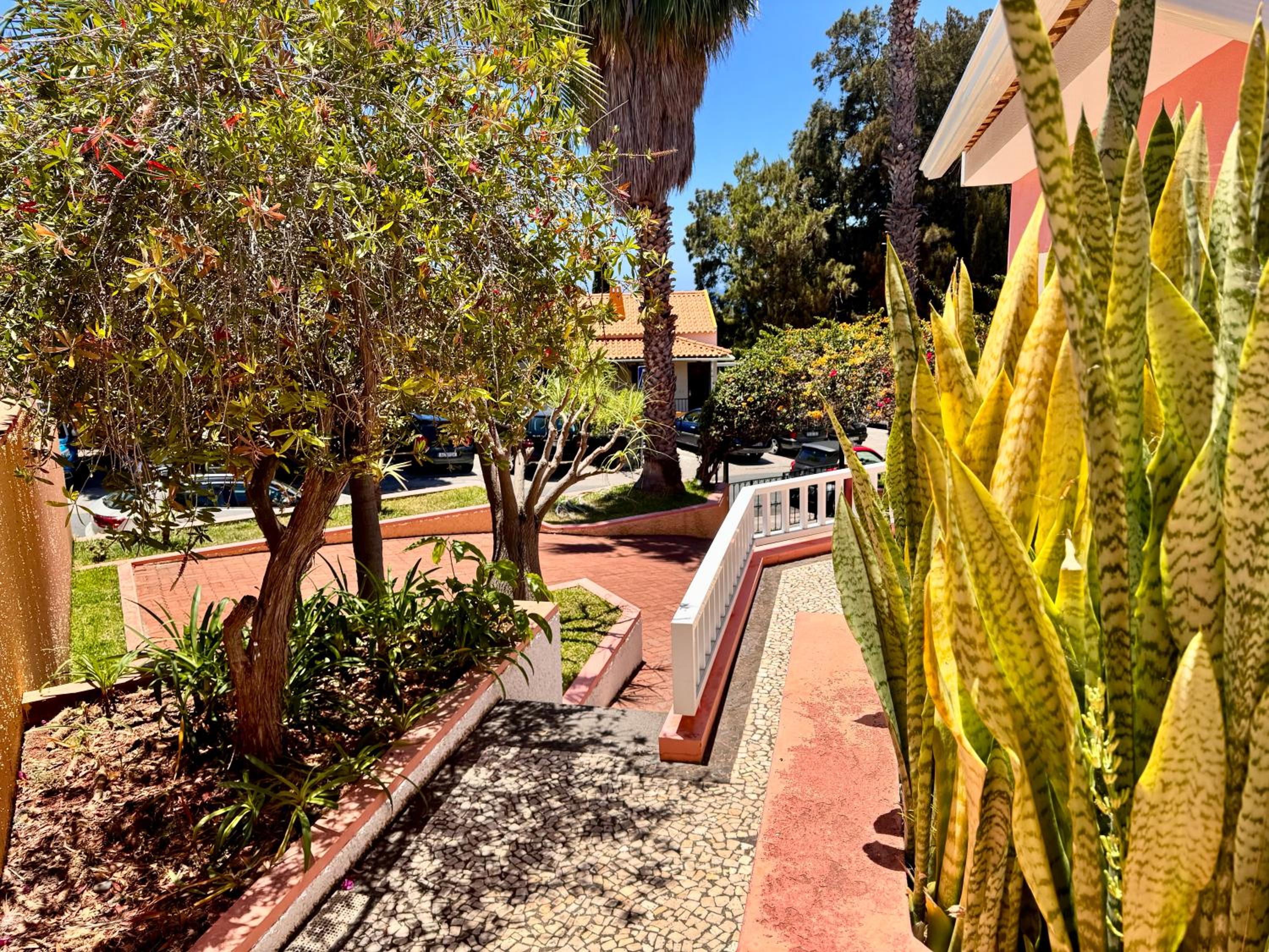 Falesia Gardens