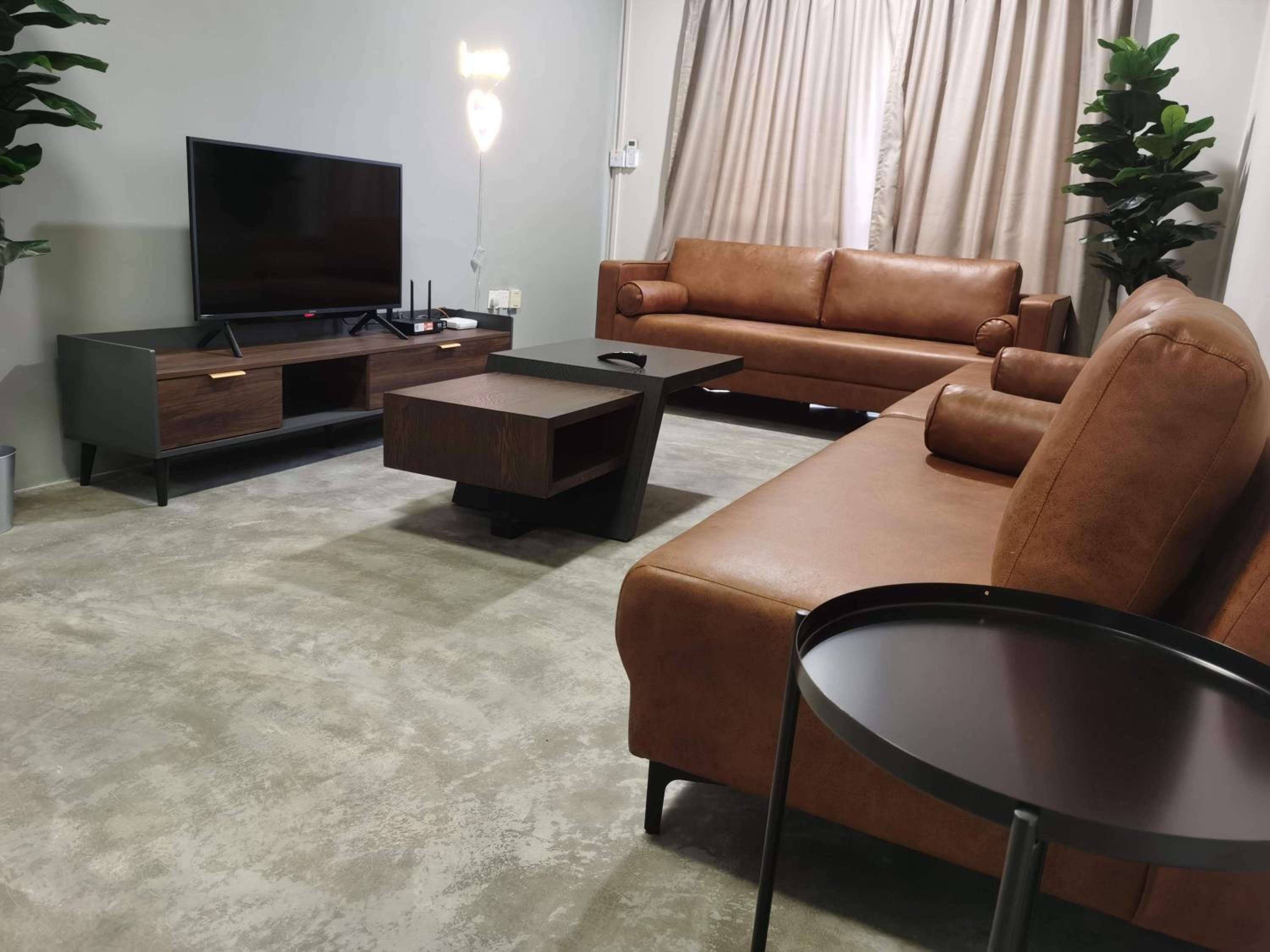 Mahkota Cheras 3R 2parking 8pax Comfy Sofa&Bed photo 4