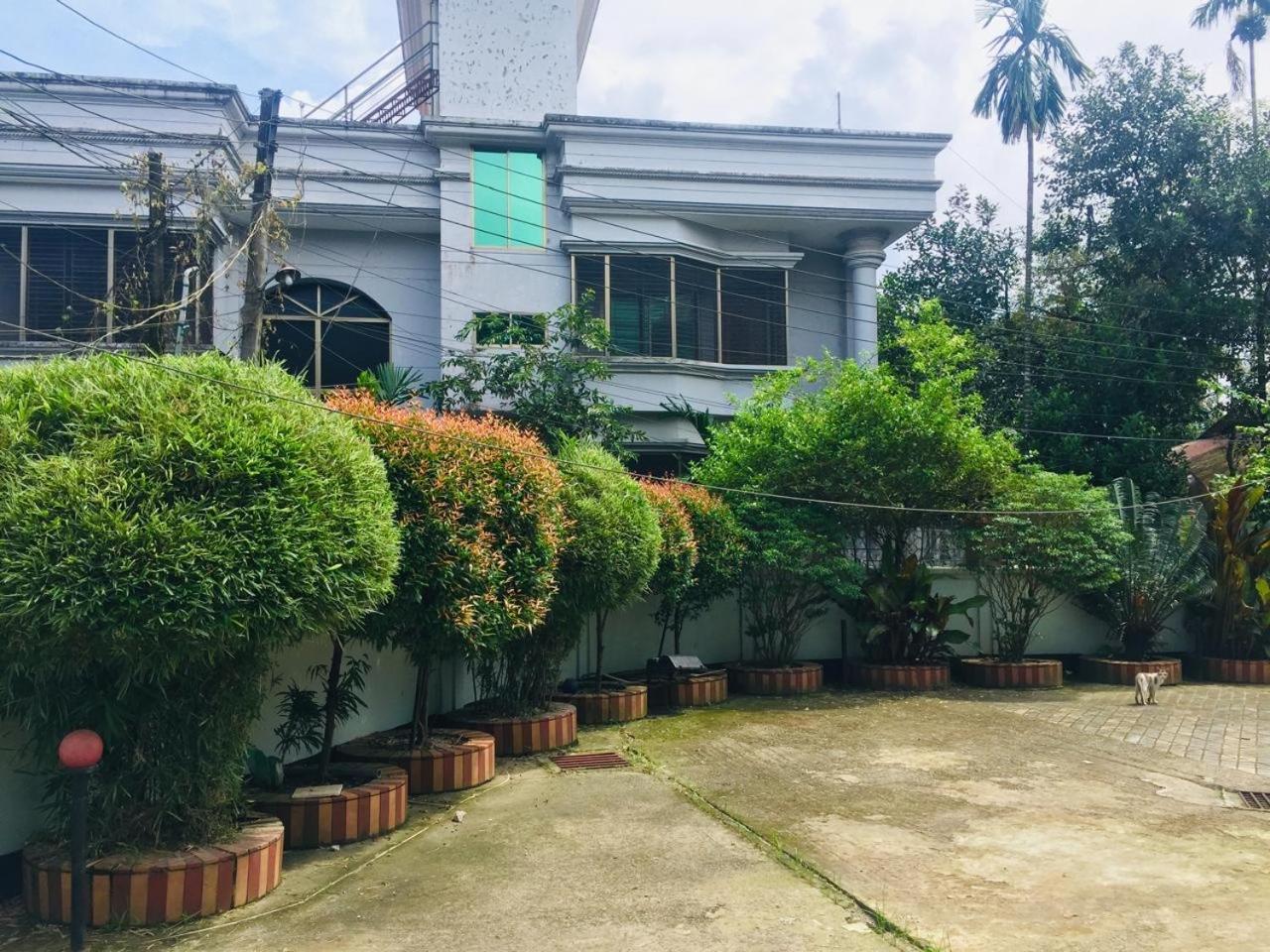 Subhani Aysha Palace Luxury Apartment Sylhet