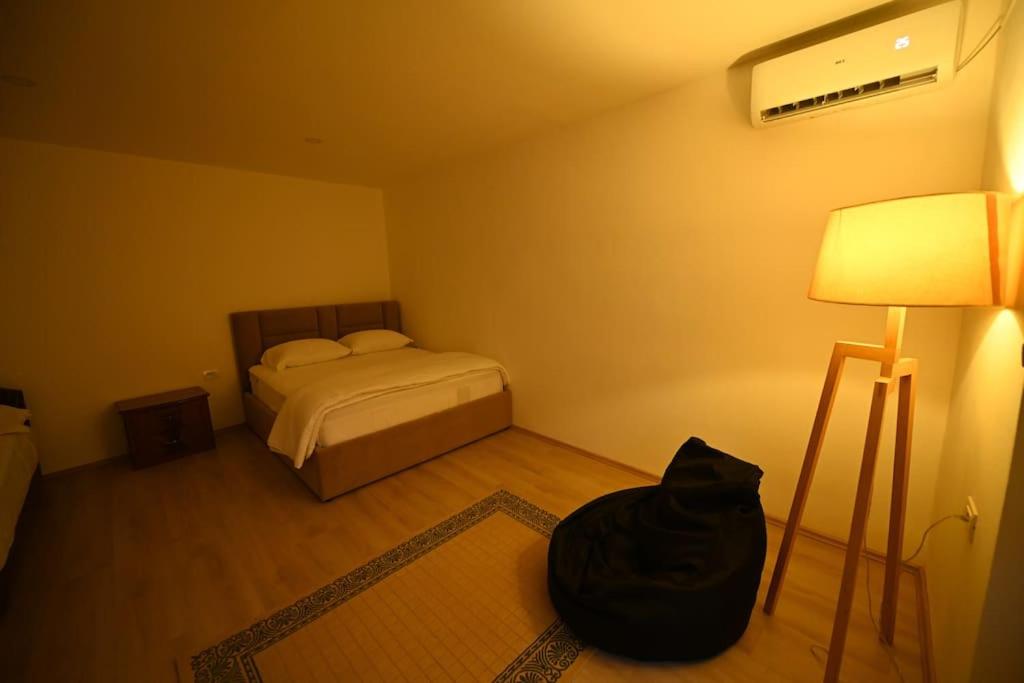 Nika Suite
