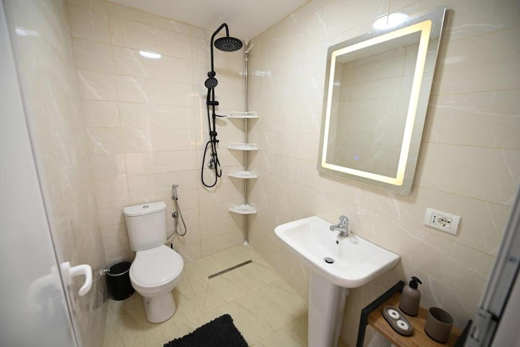 Nika Suite
