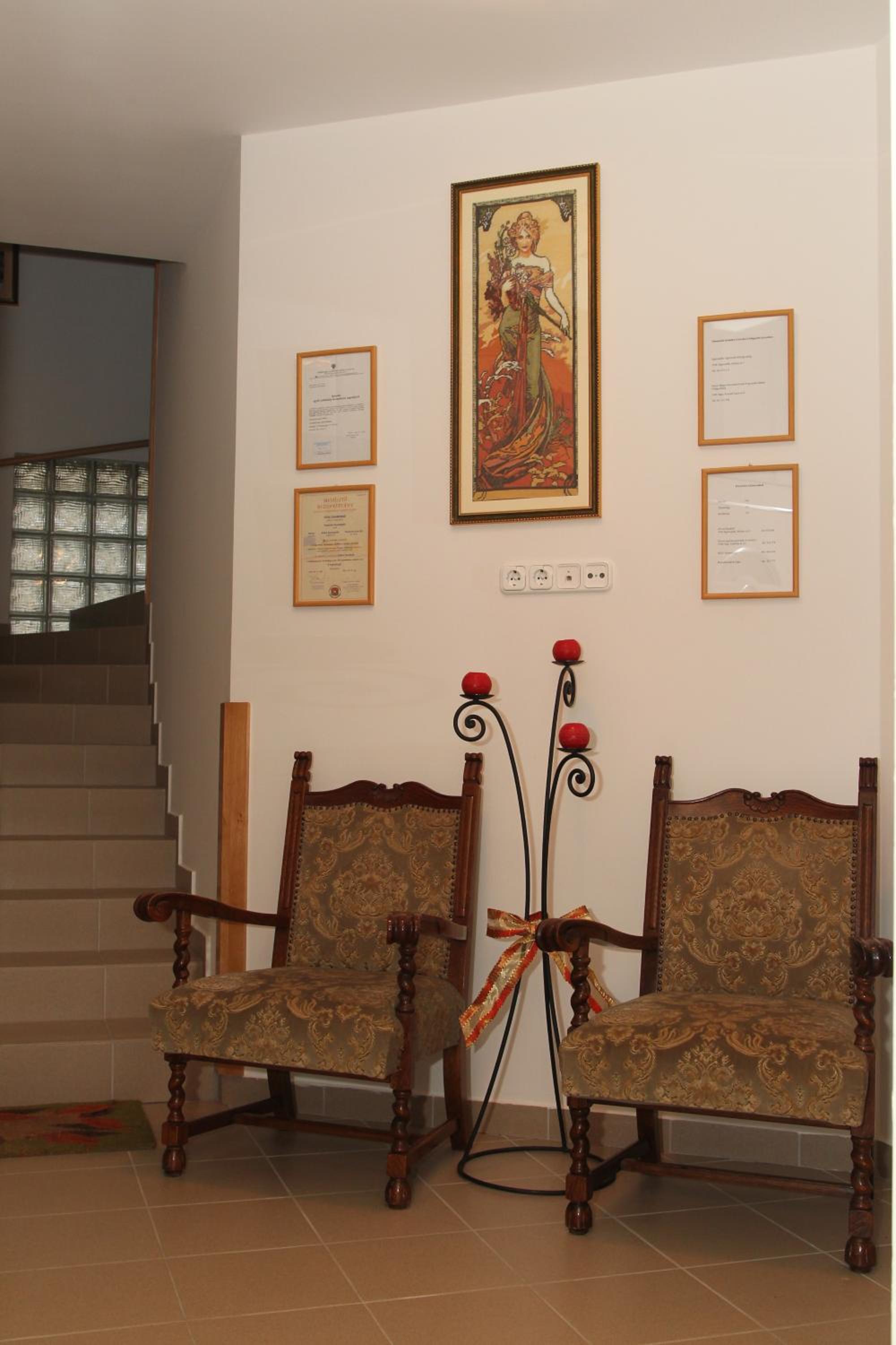 Photo 34