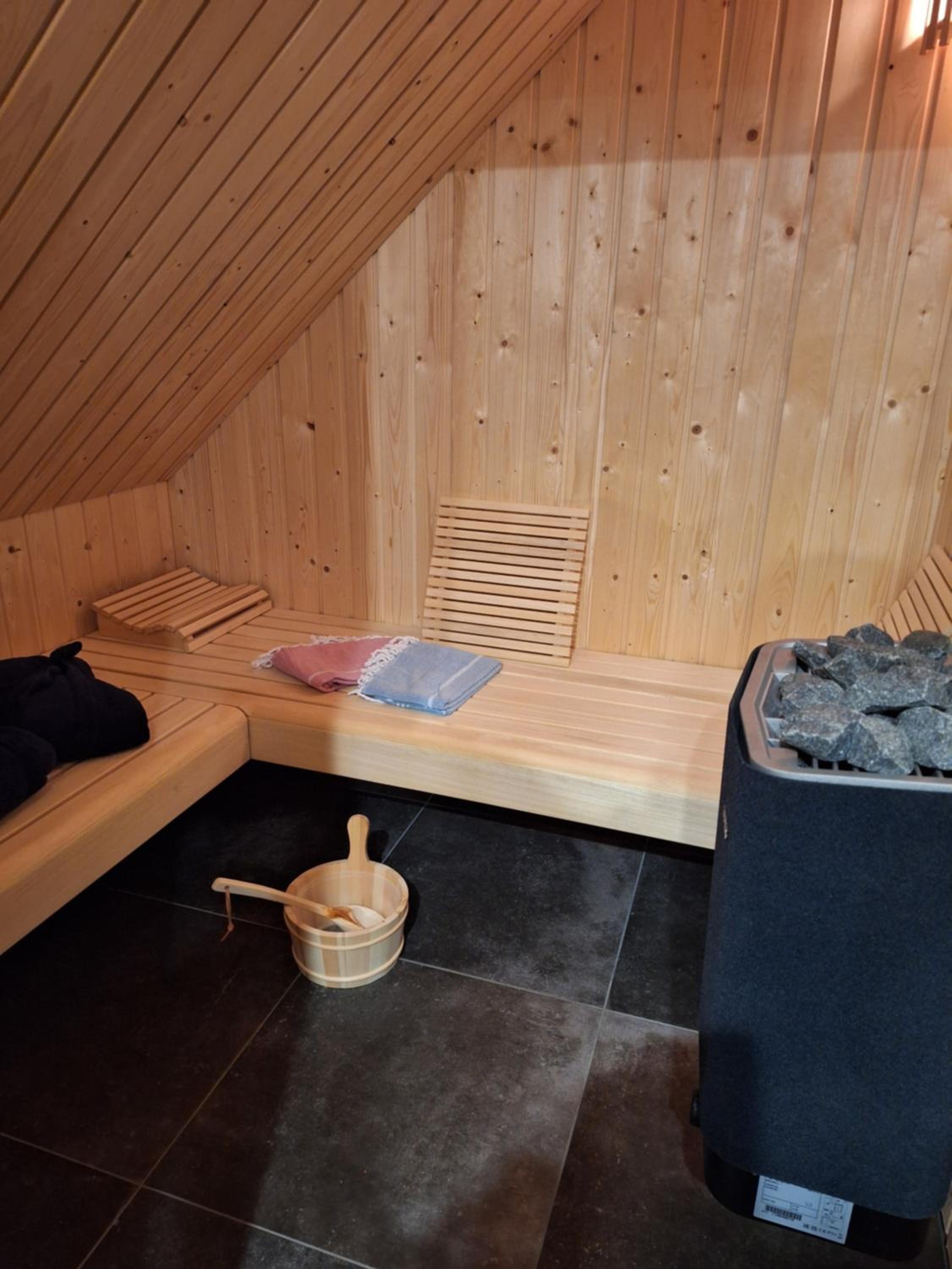 Loft De Hooizolder met Sauna bij te boeken view 3