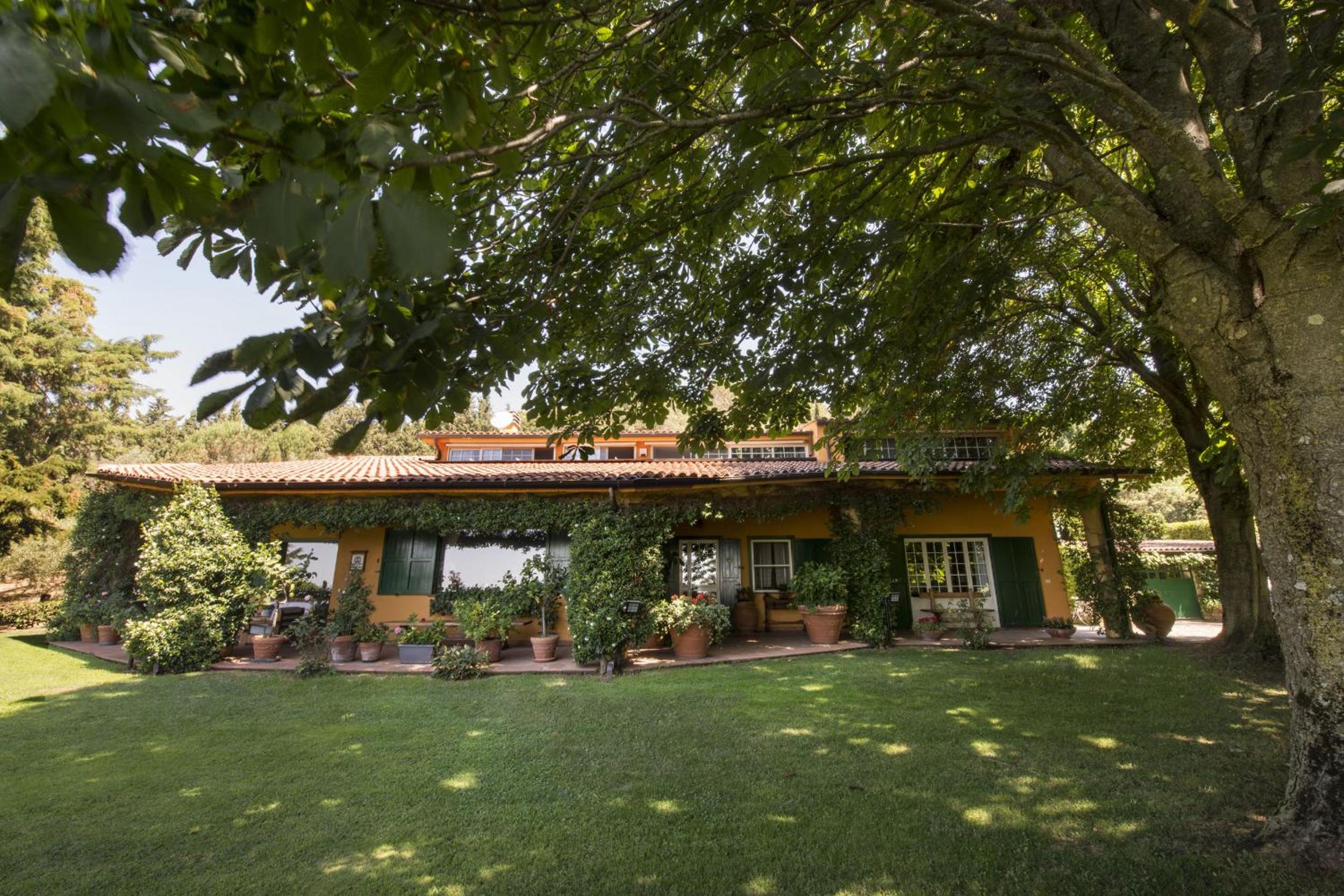 Villa Calandrina
