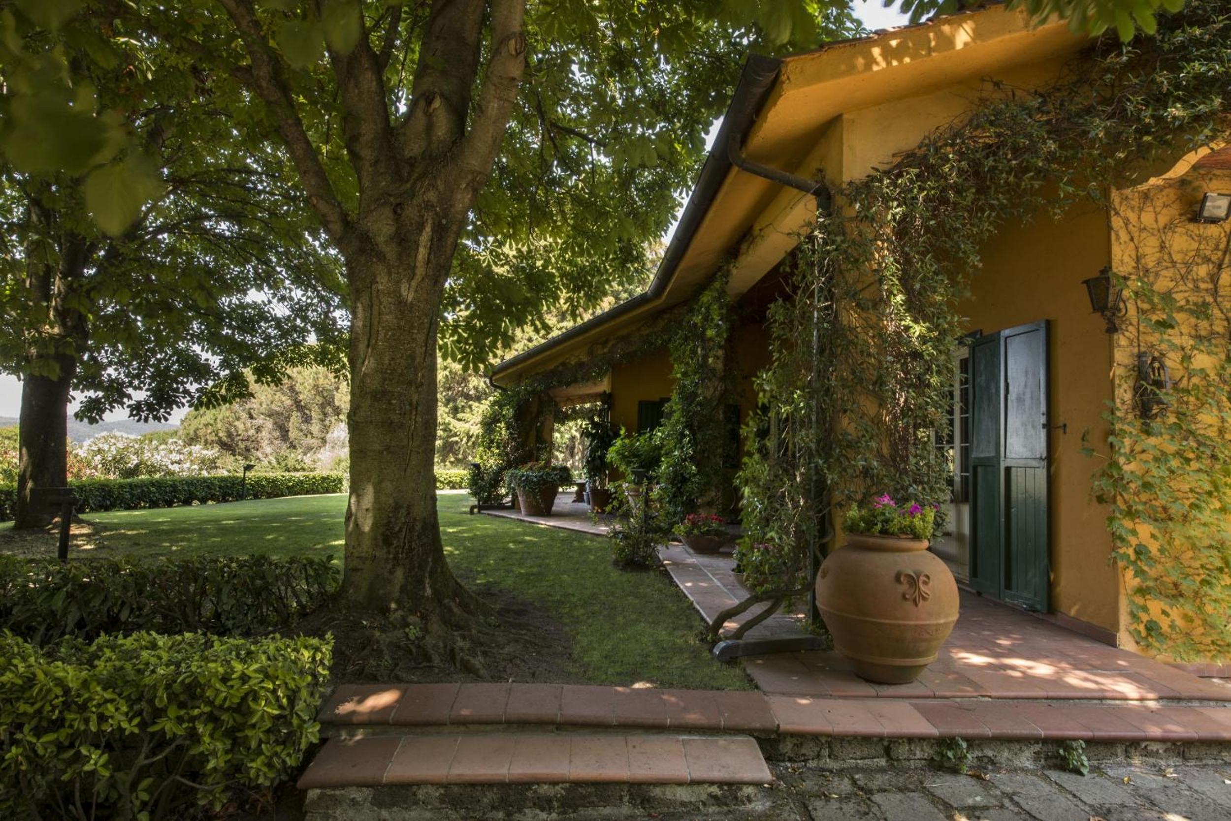 Villa Calandrina