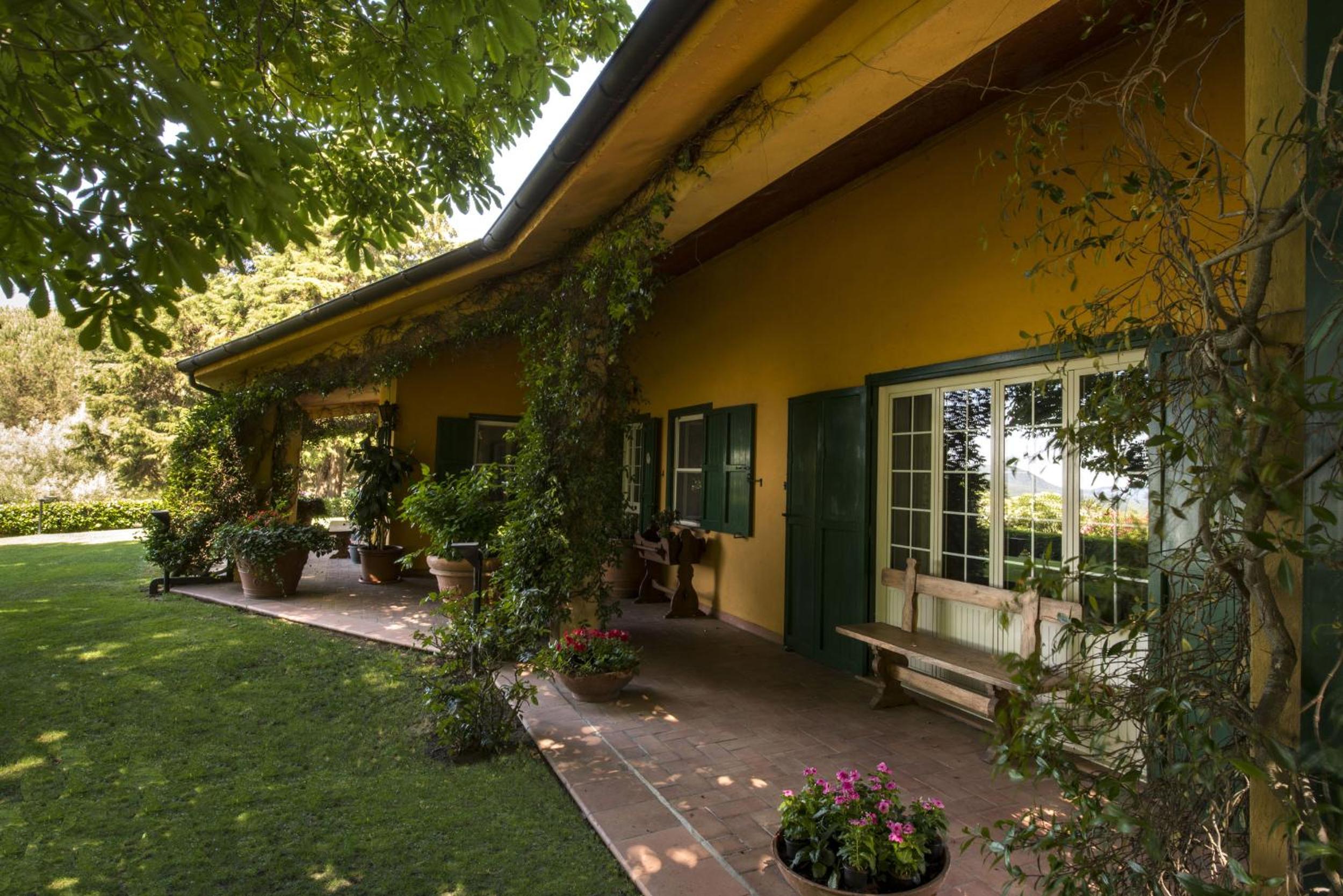 Villa Calandrina