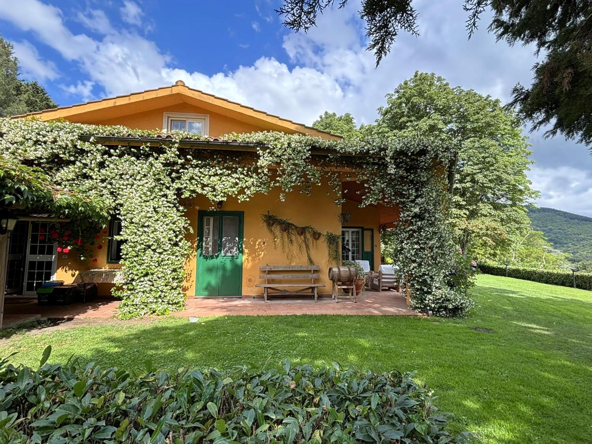 Villa Calandrina