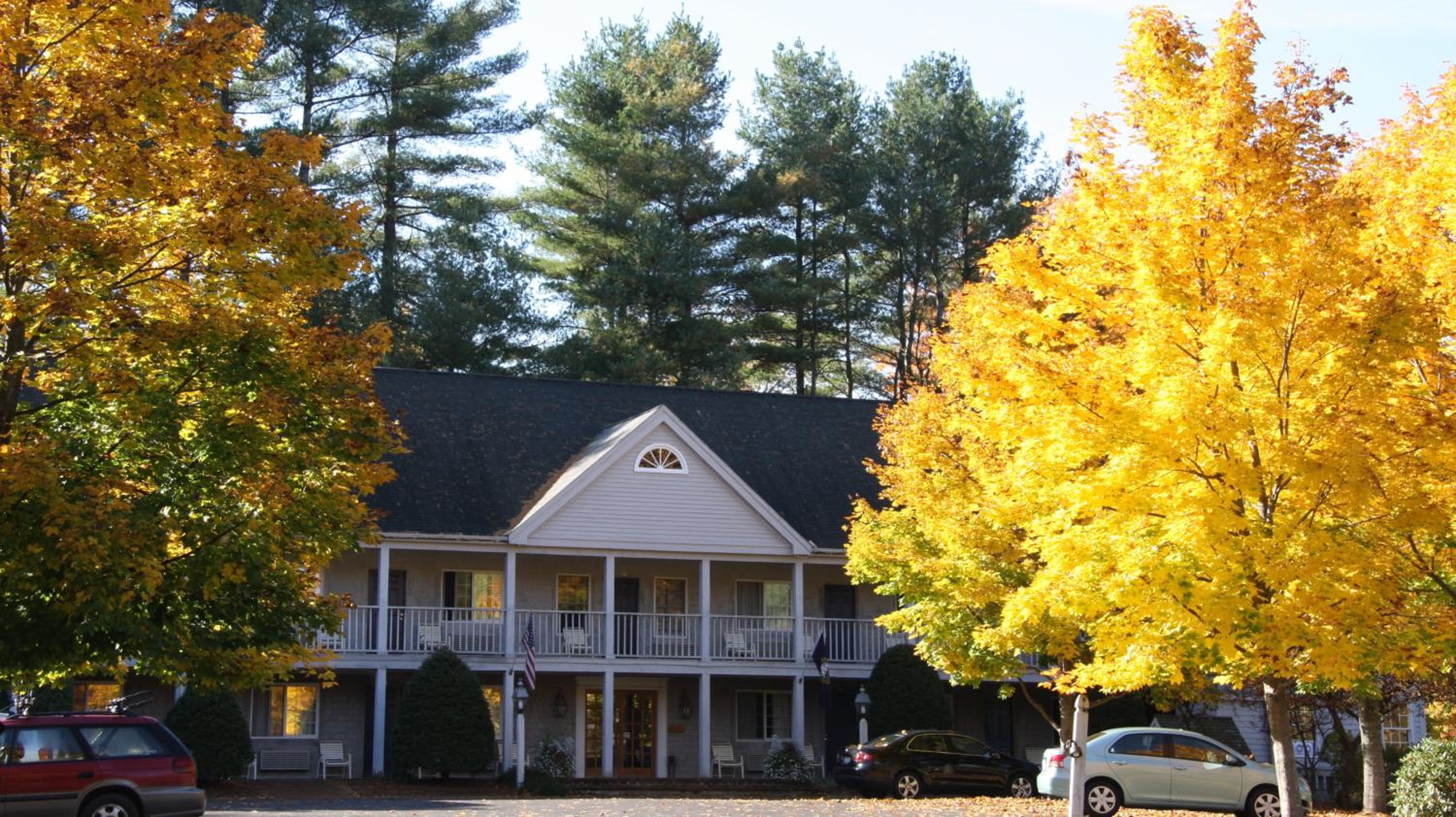 Riverhouse by Weekender formerly Jack Daniels Inn