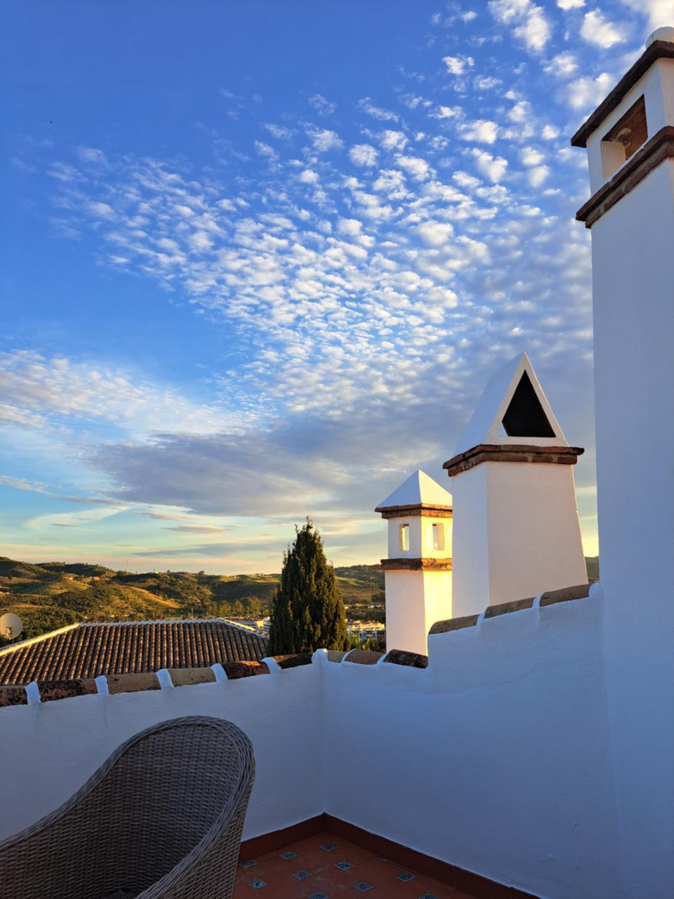 Andalusialaistyyppinen, 3 makuuhuoneen asunto Casa Zarina, Puebla Aida, Mijas