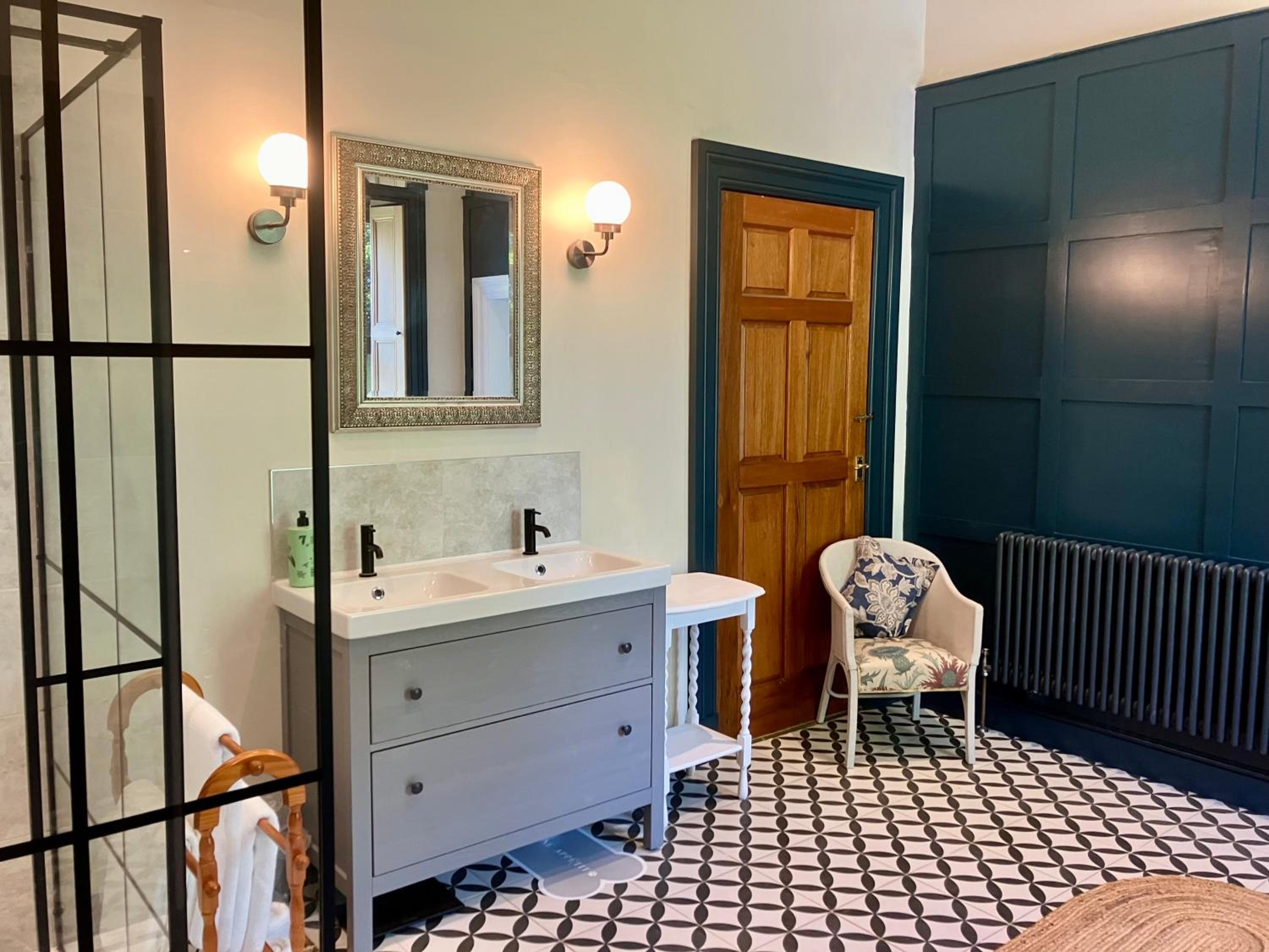 Above & Beyond at Warriston Lodge view 4