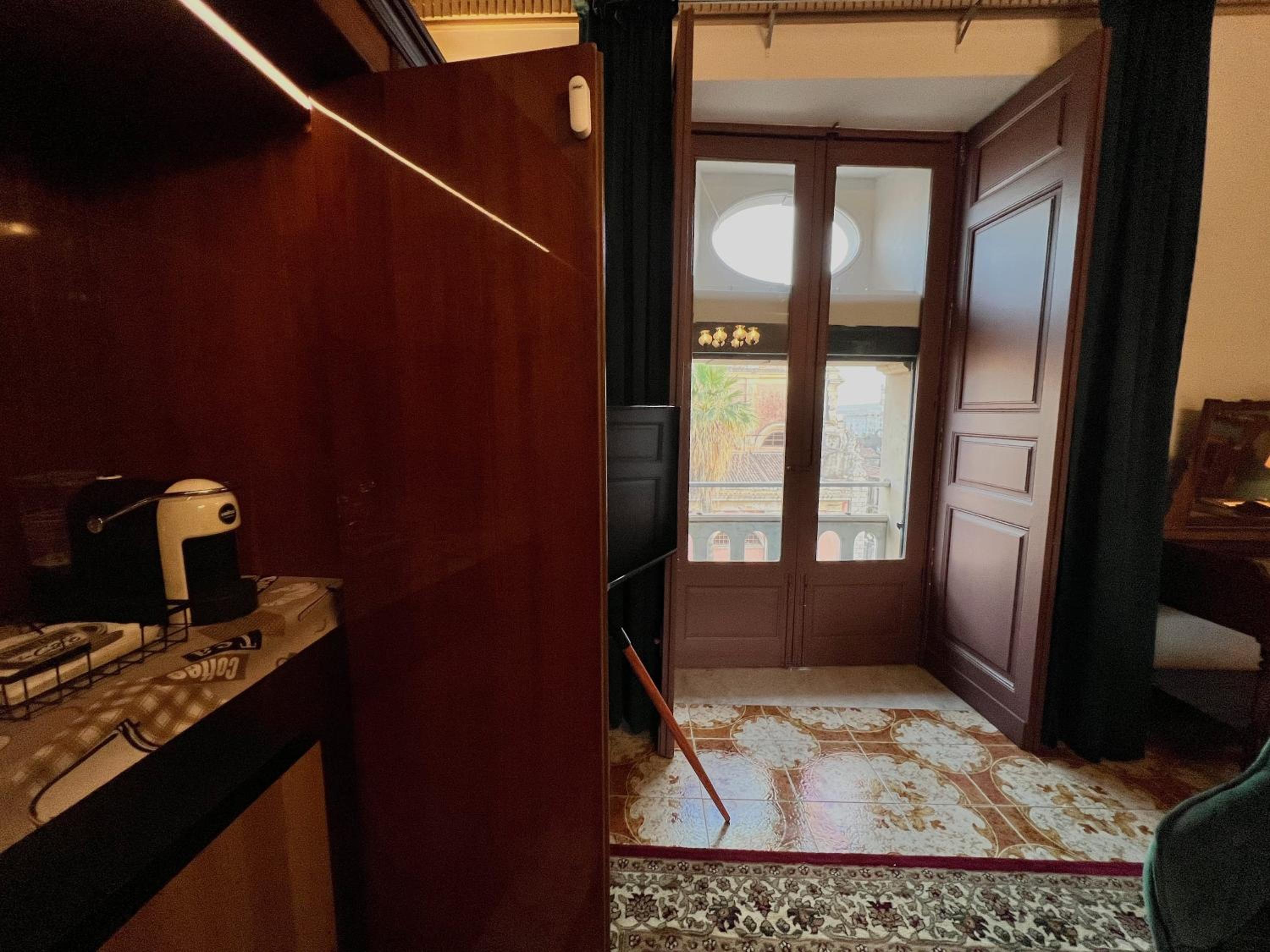 Allure Palace view 4