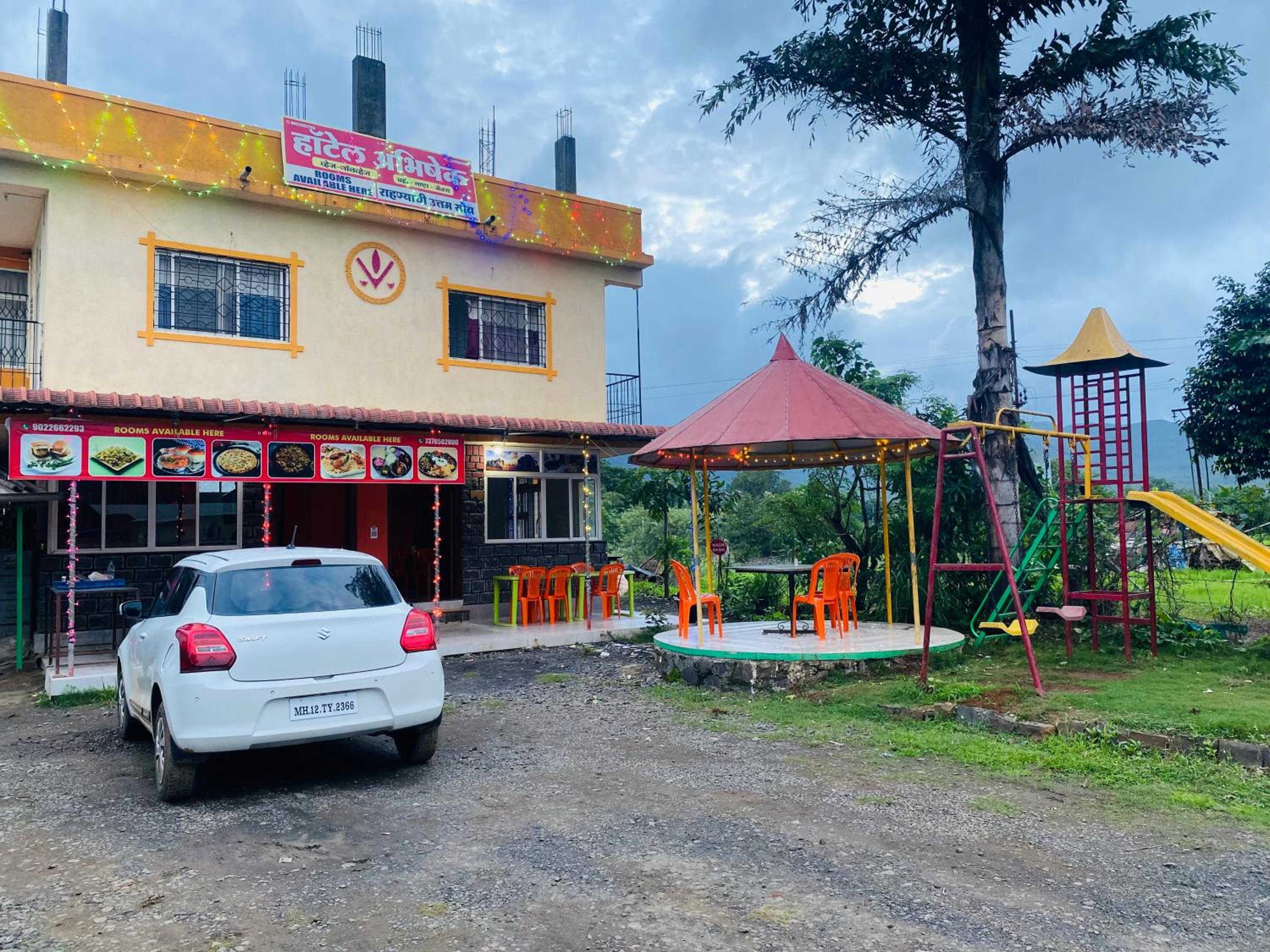 Hotel Abhishek kolwan